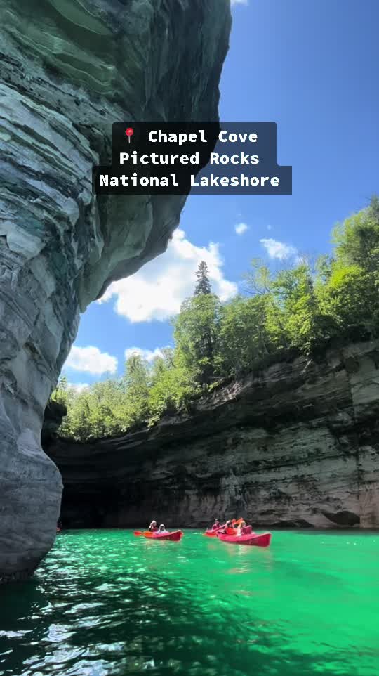 @Pictured Rocks Kayaking