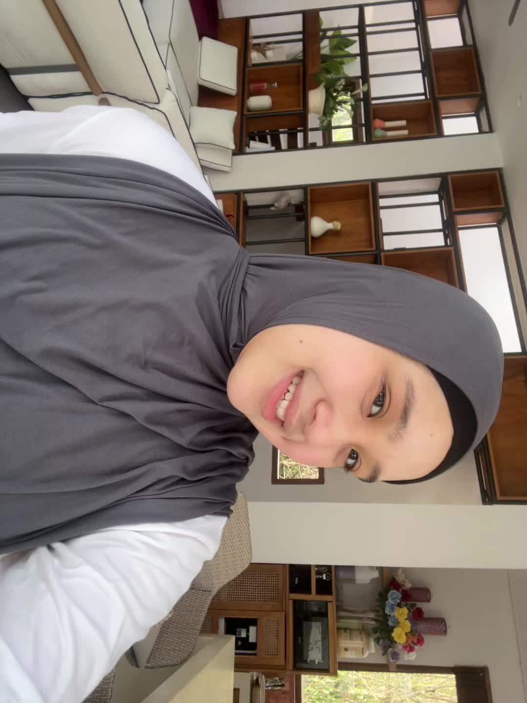 @Aina