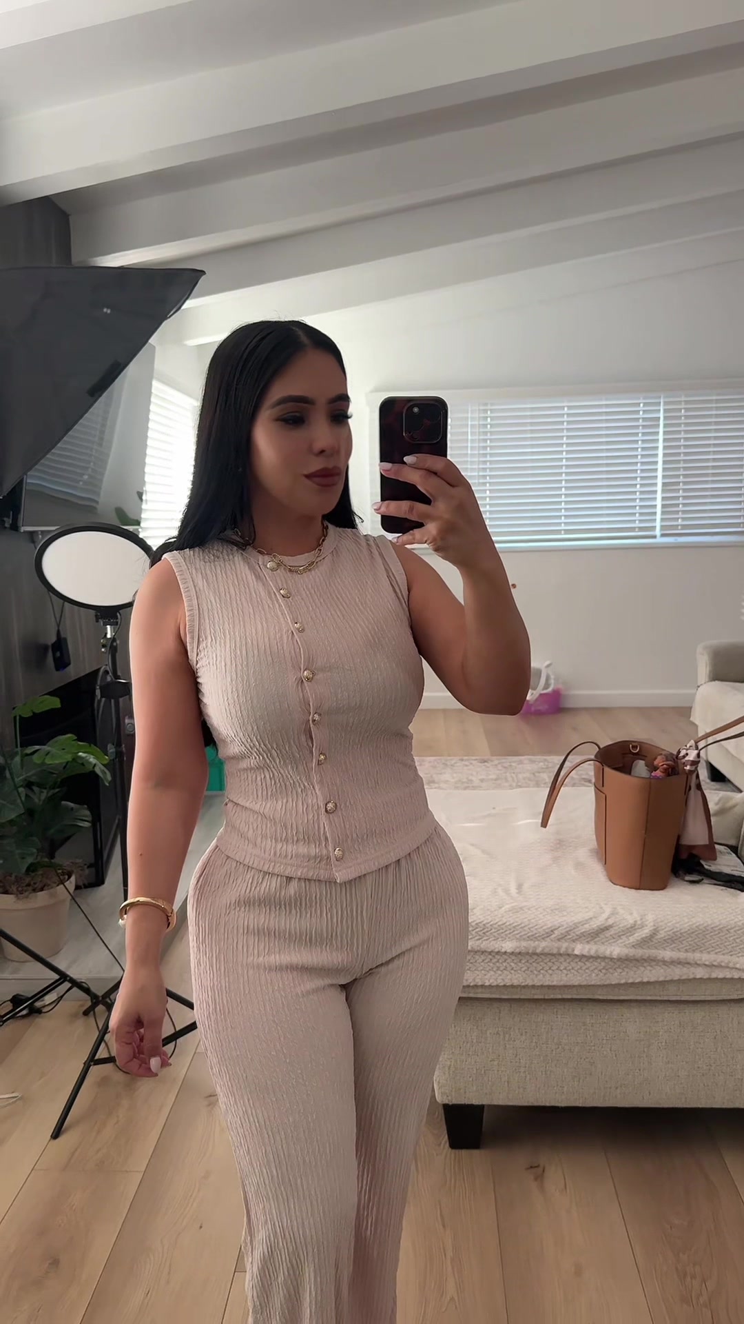 @abejitabella