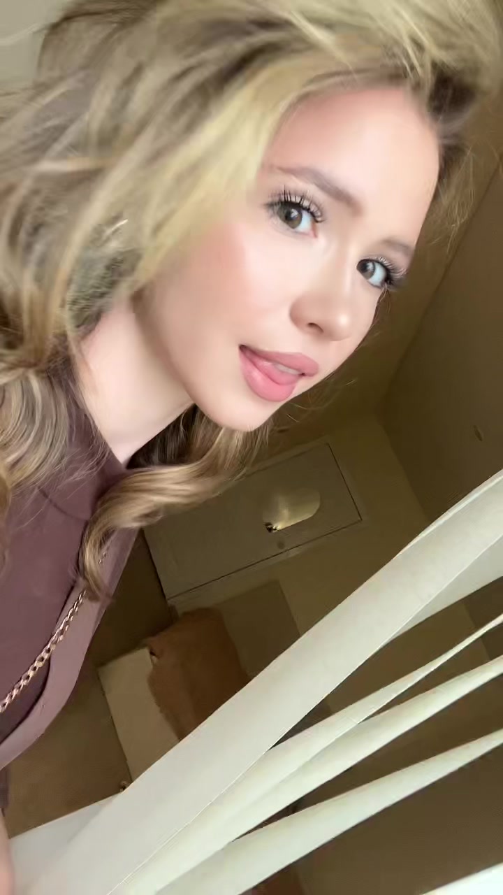 @надя