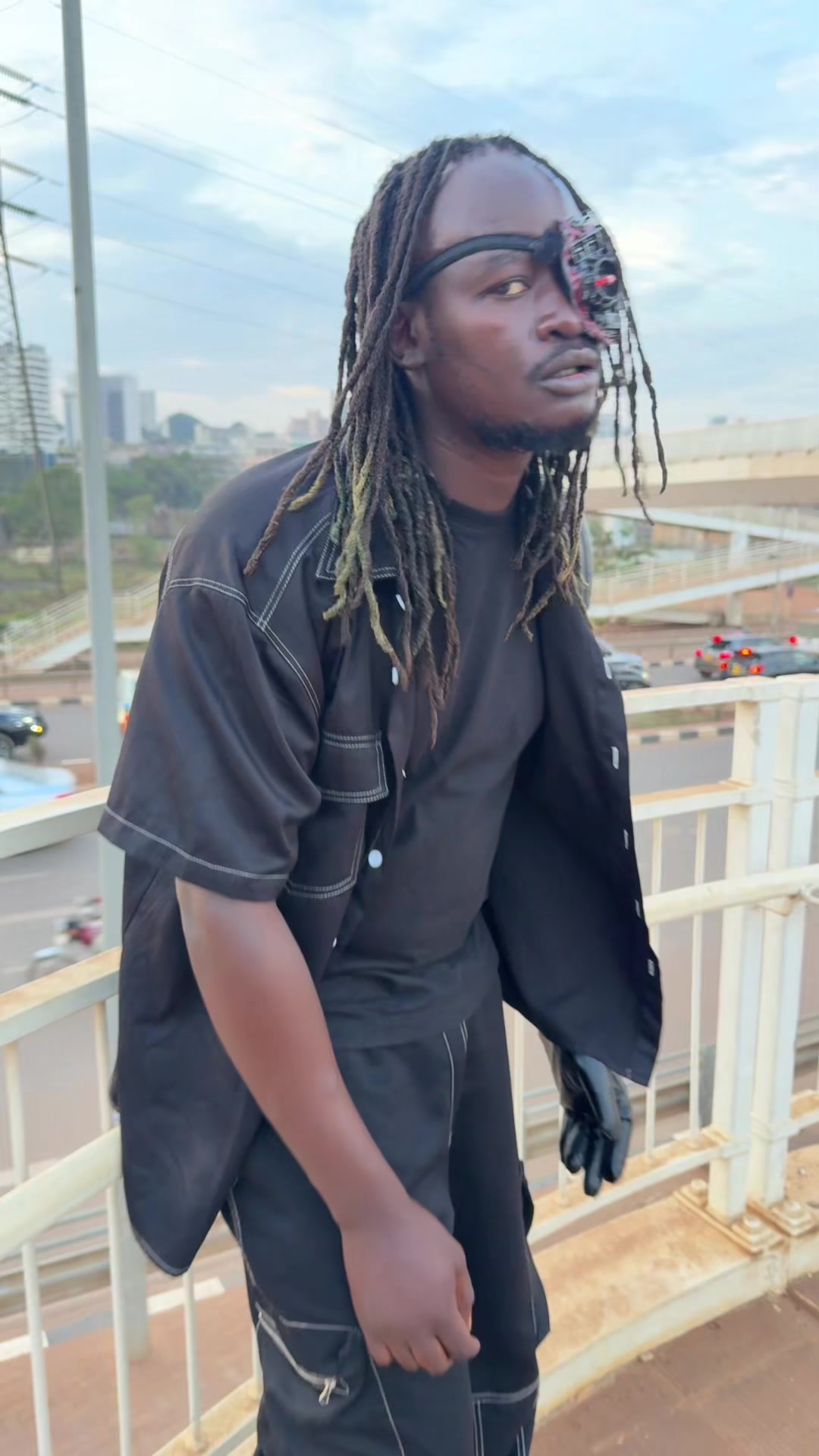 @FlossDaArtist🇺🇬🇬🇧