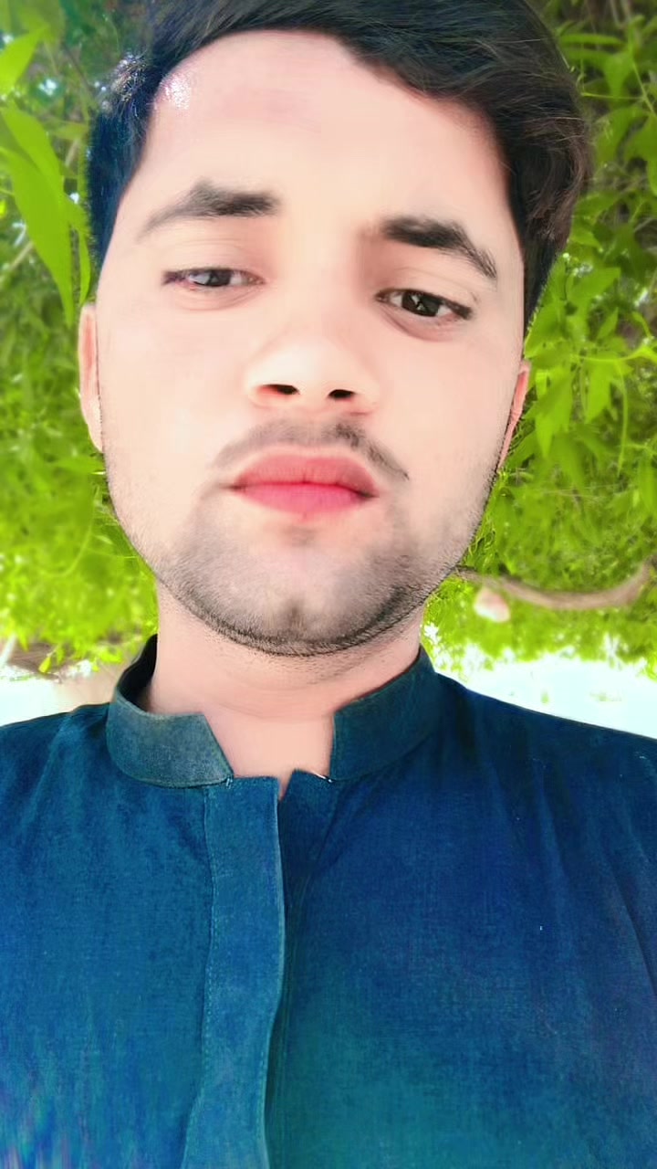 @𝐒𝐚𝐝𝐚𝐌 𝐇𝐮𝐒𝐬𝐚𝐢𝐍 ❤️👑