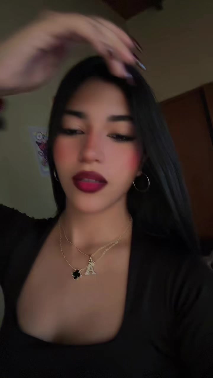 @Andreaa🦋