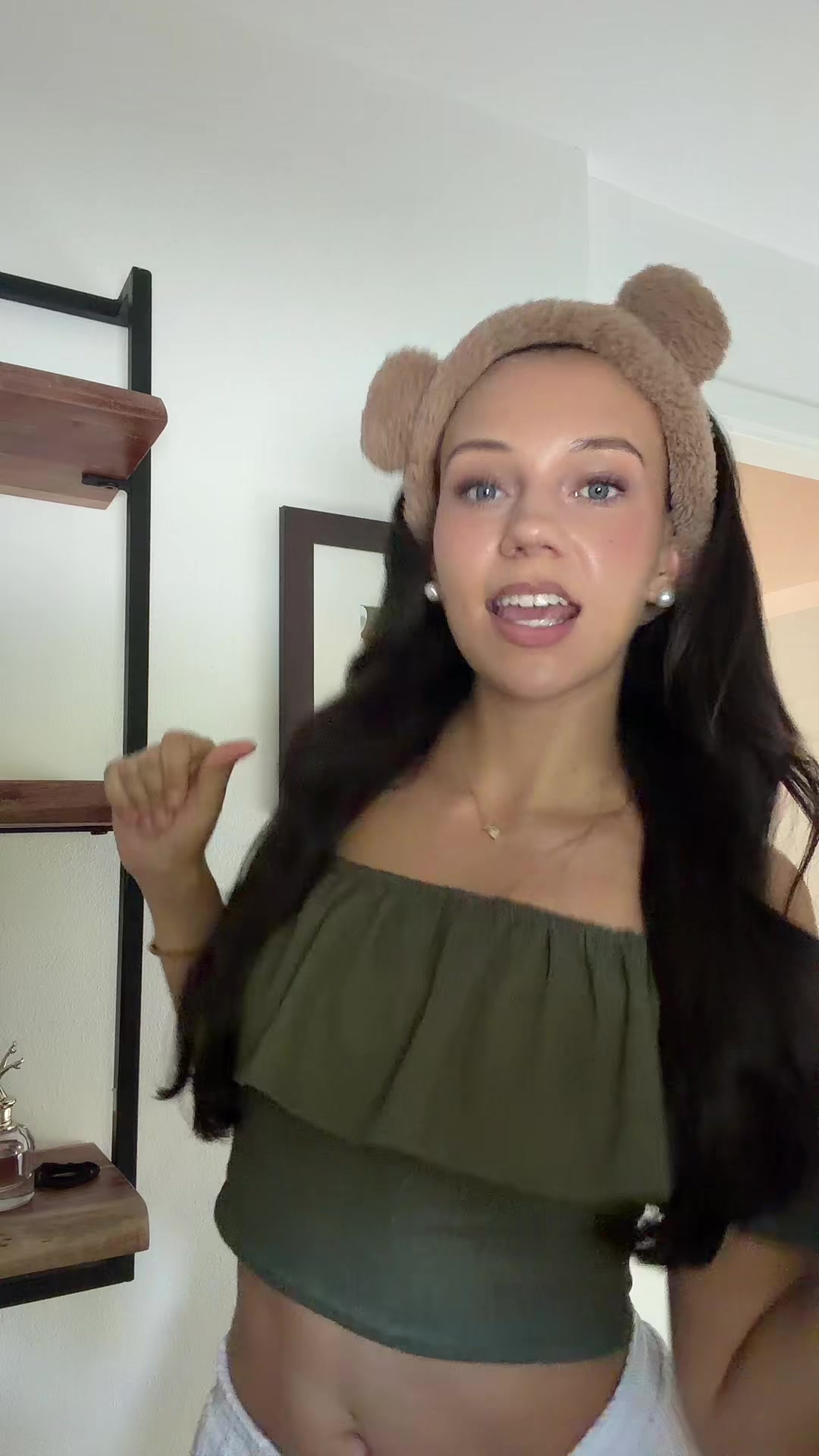 @Anni