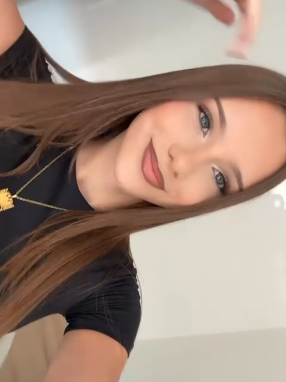 @𝓵𝓸𝓻𝓲𝓲