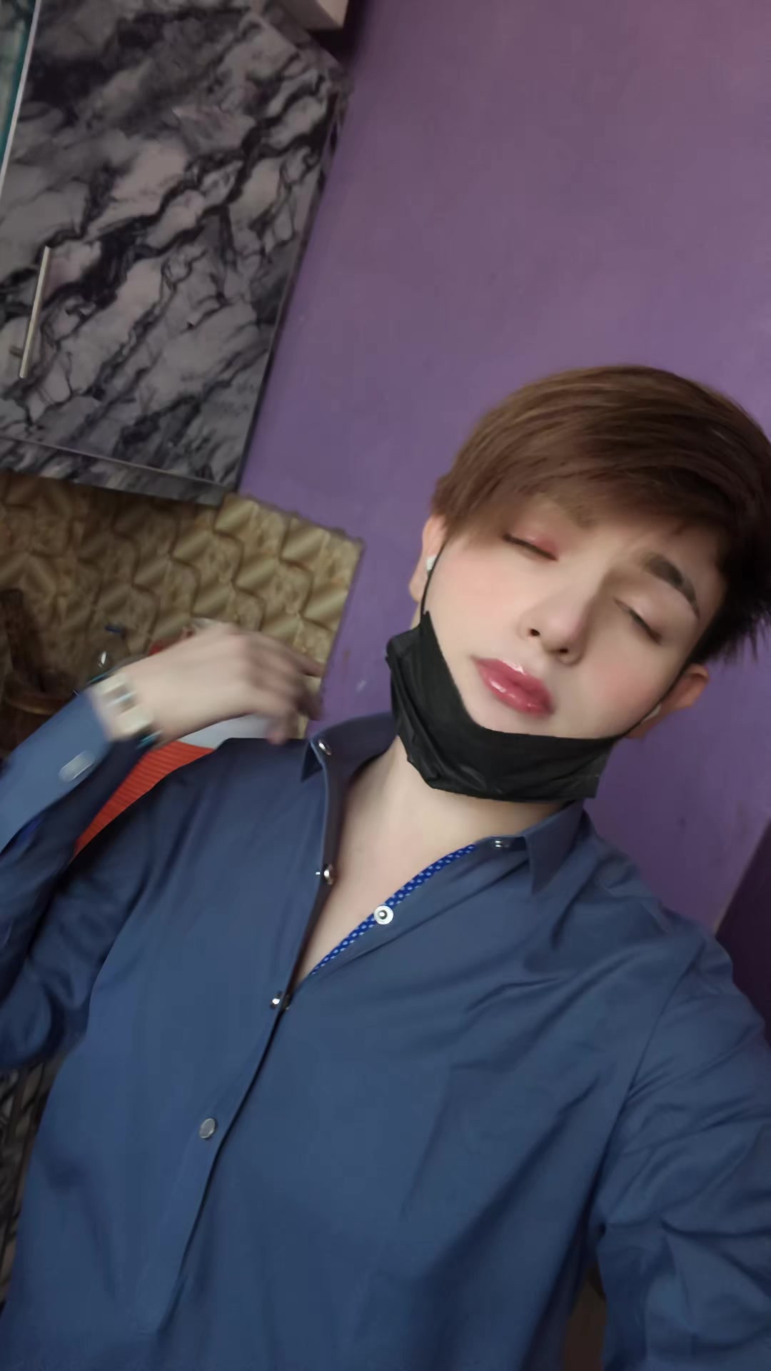 @Honeyvlog