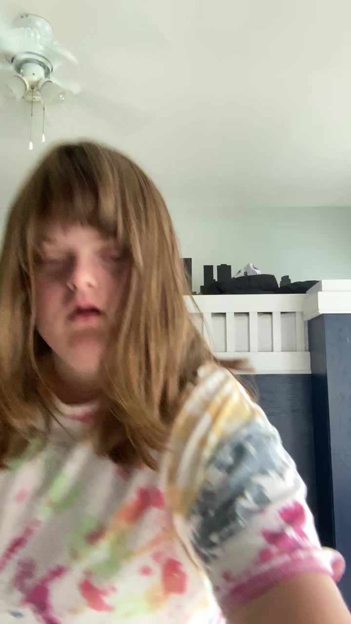 @hollywoodhailey