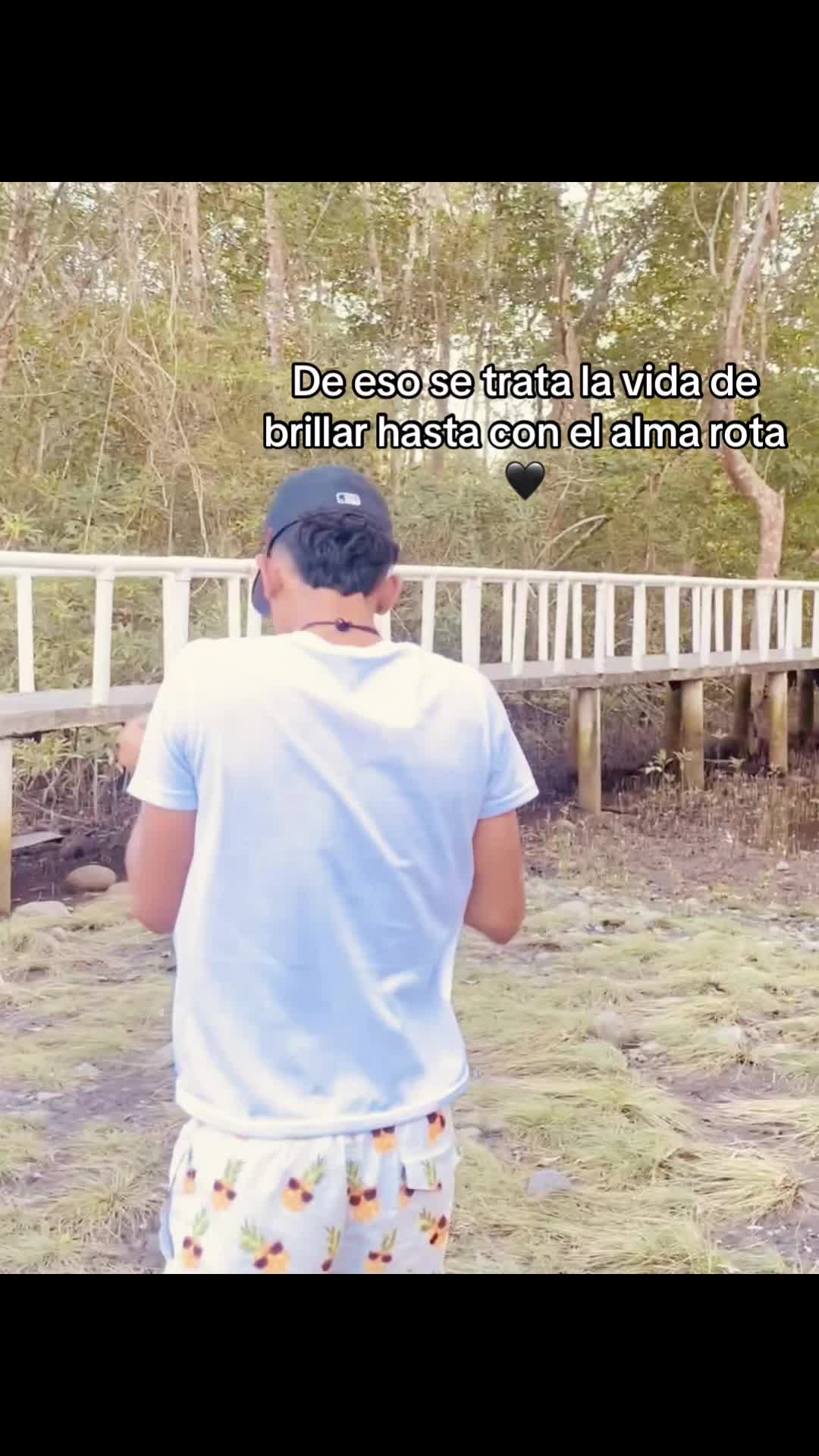 @_alexito