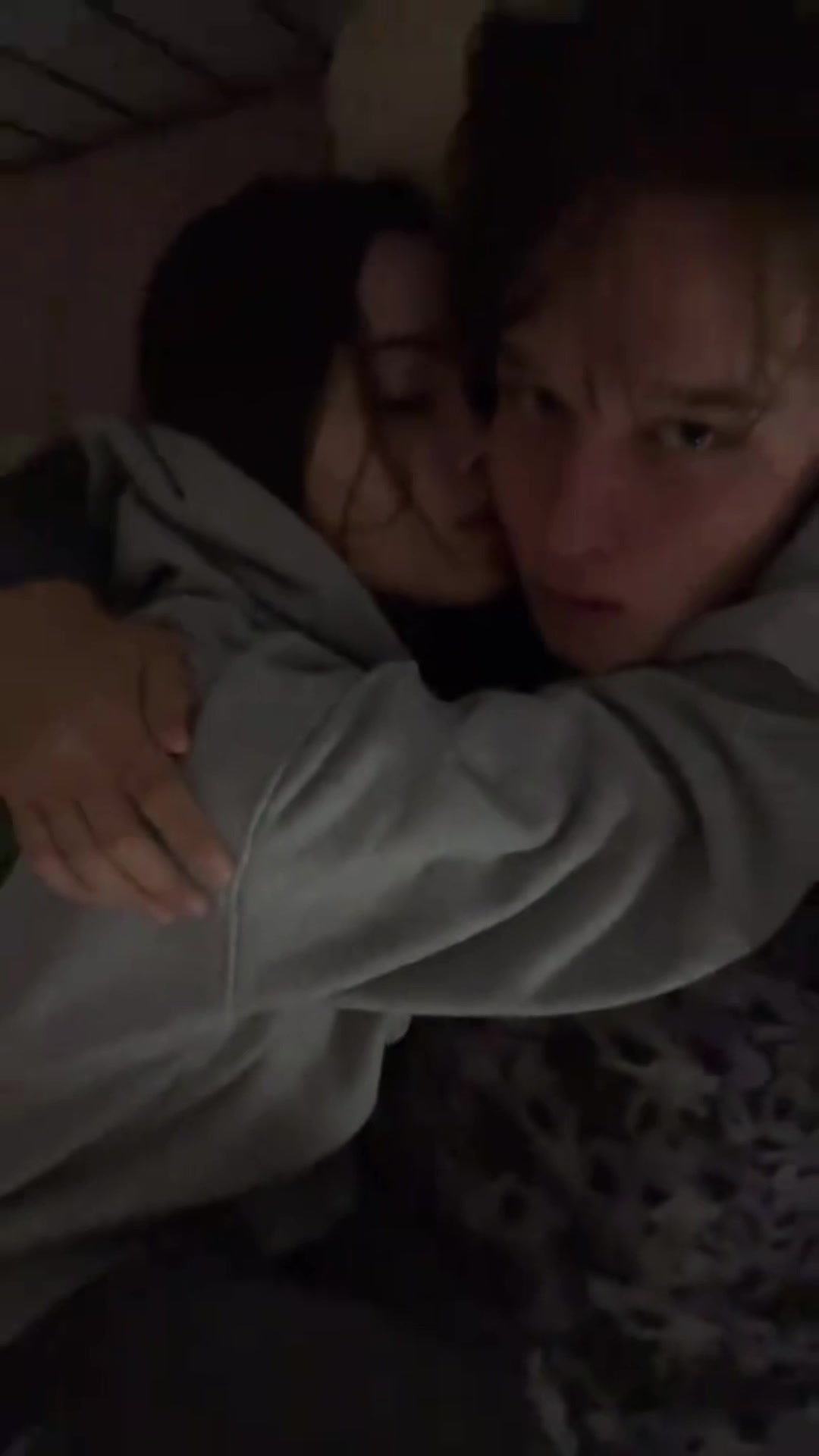 @Couple cute moment