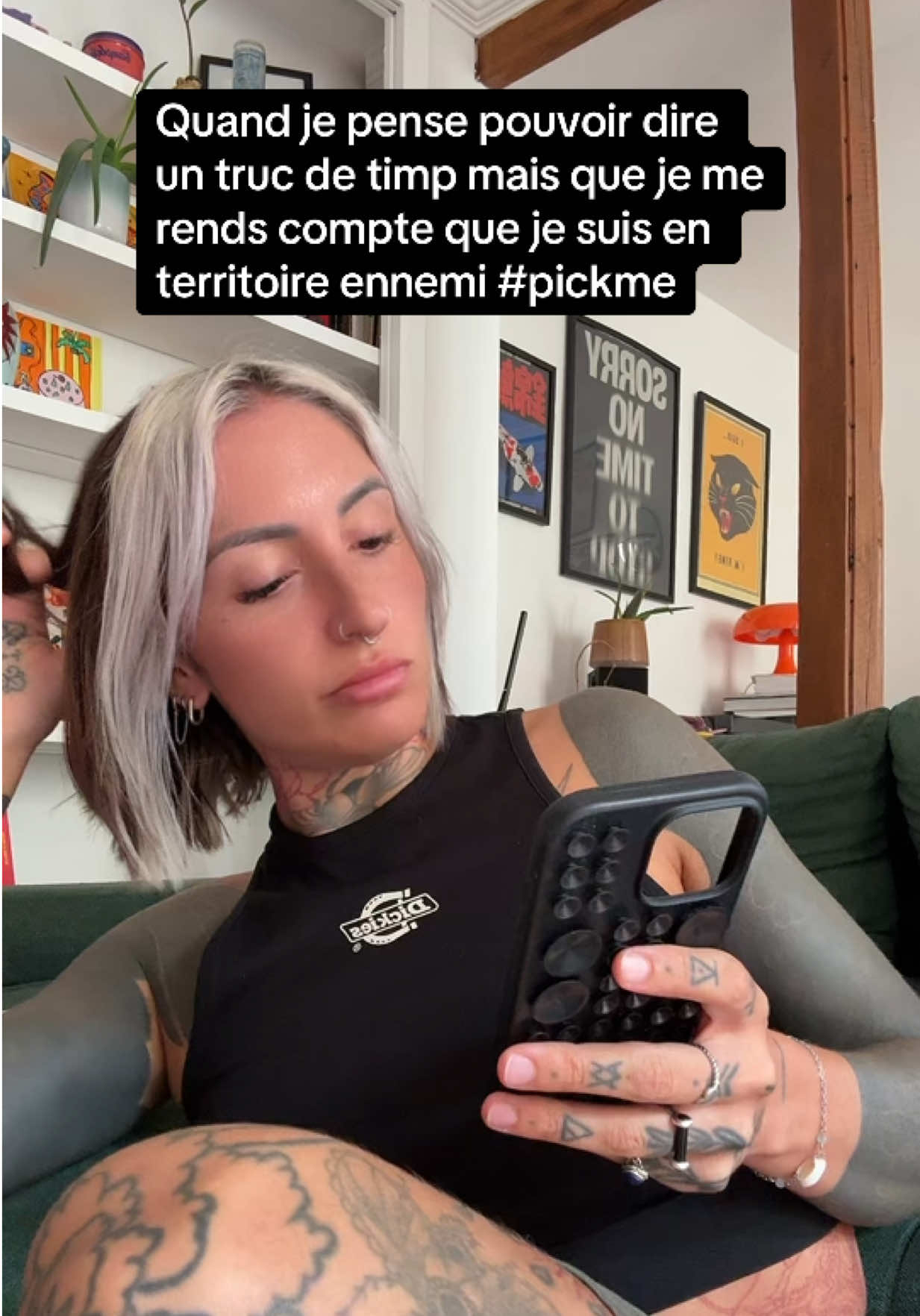 @La meuf tatouée là