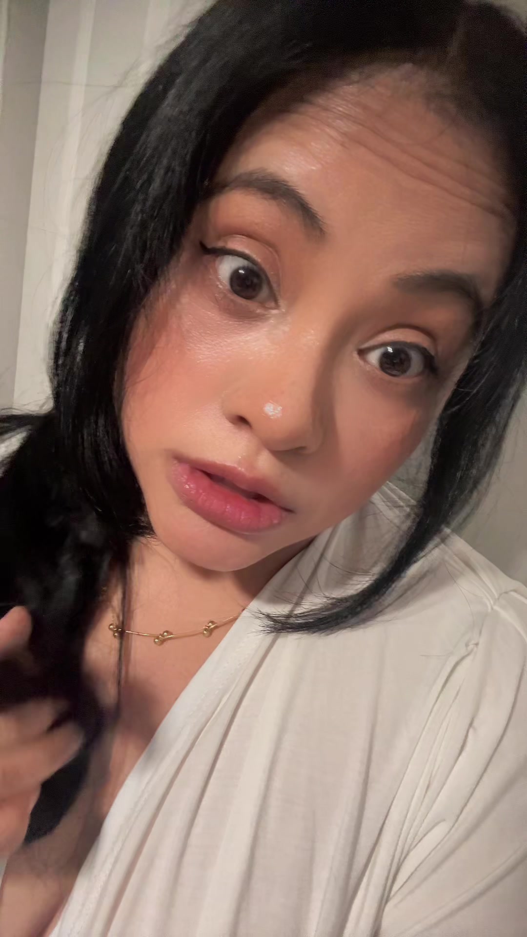 @nayi_0320