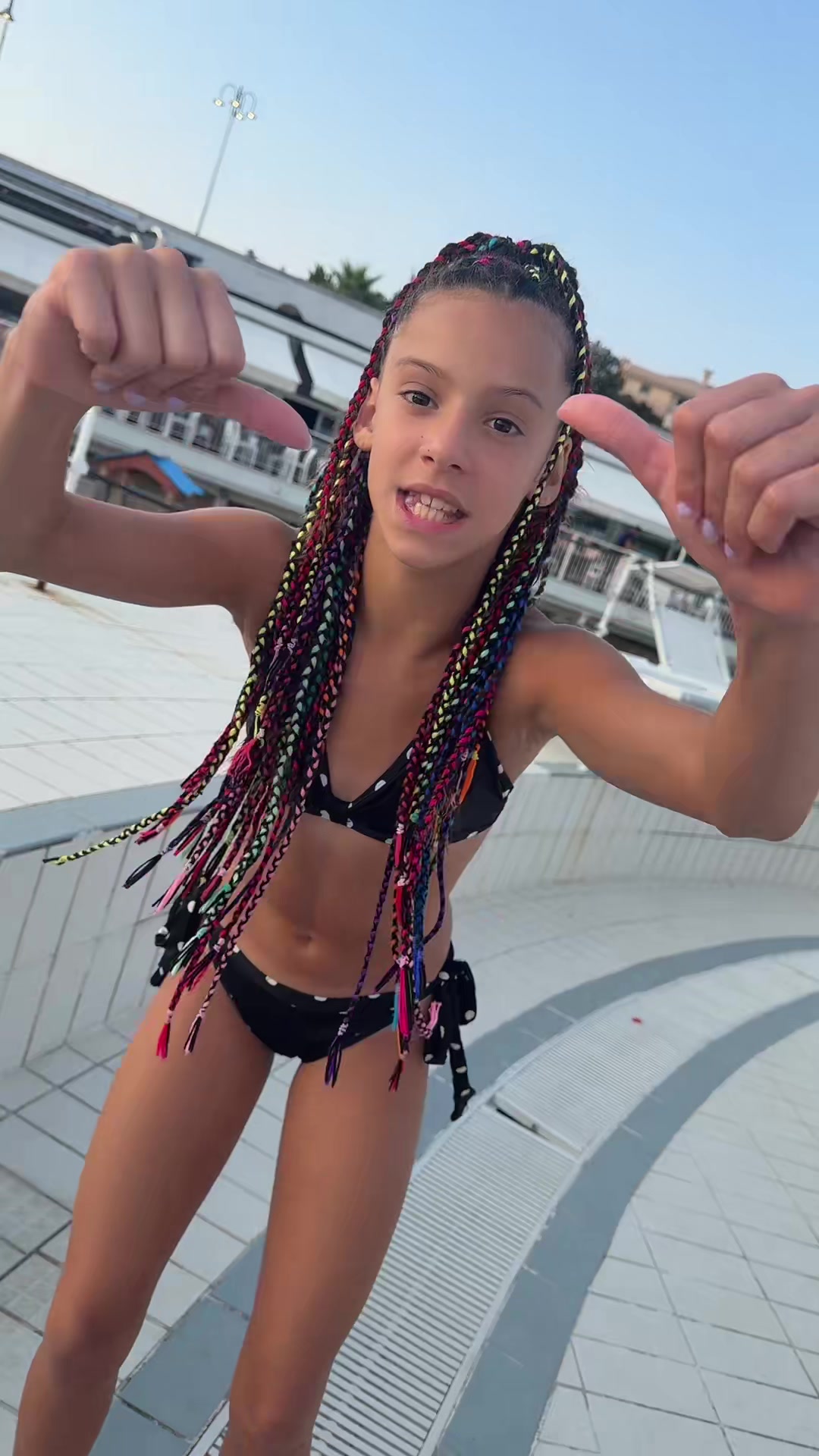 @Memy_royal_dancer