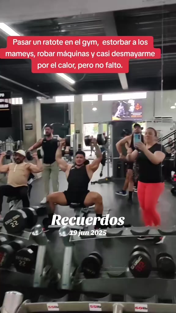 @Karla Caballero Locutora
