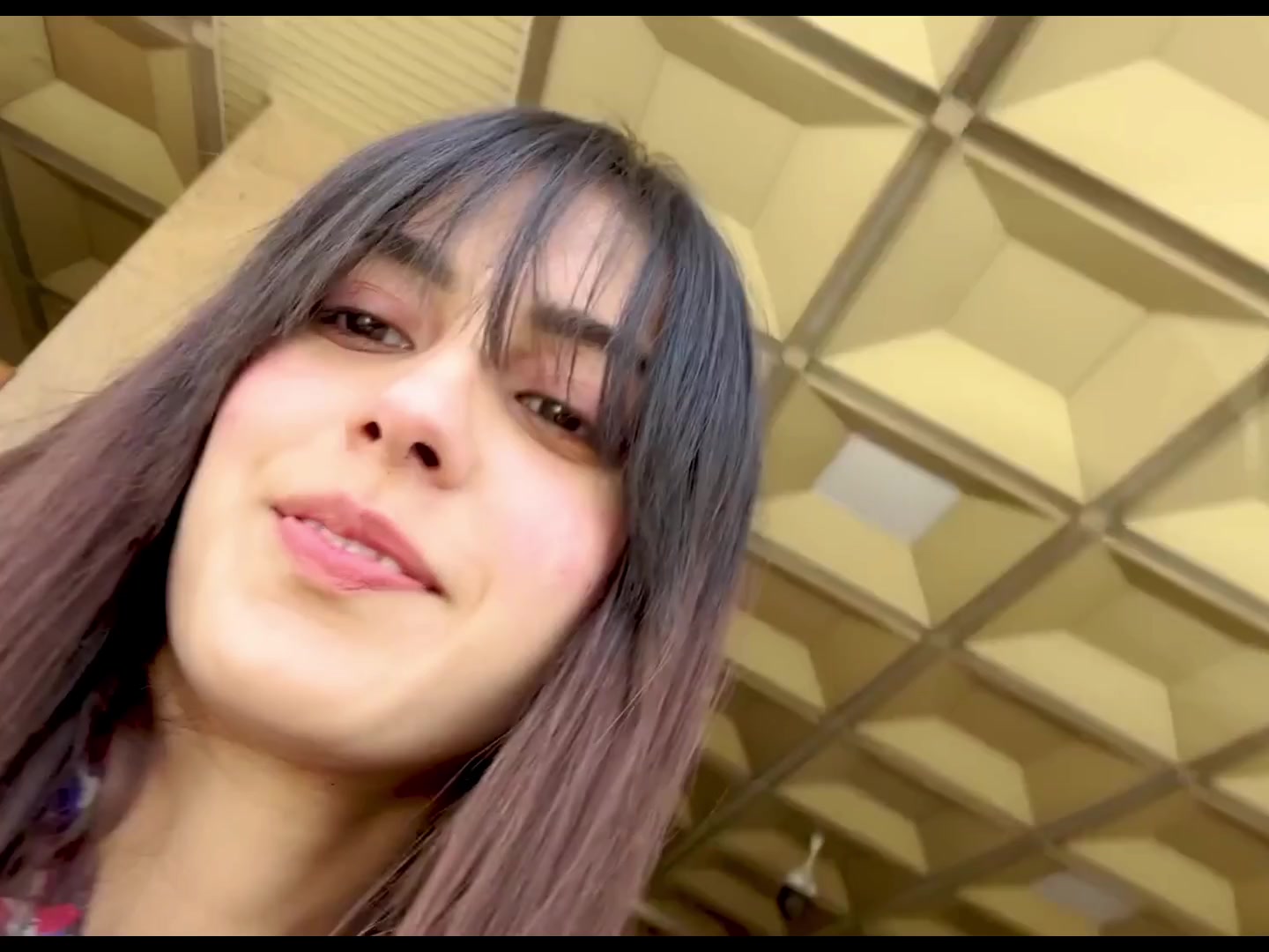 @iqra Aziz vlogs