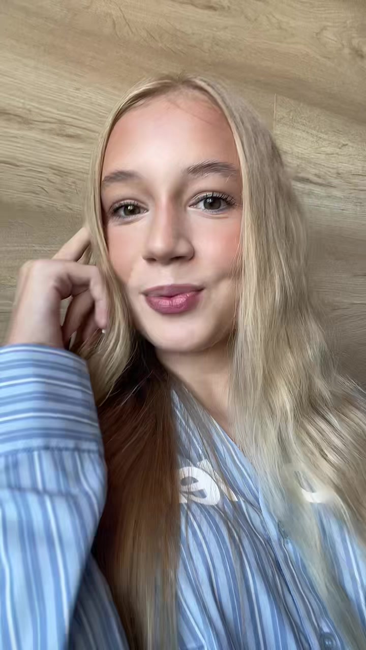 @женечка 🦢