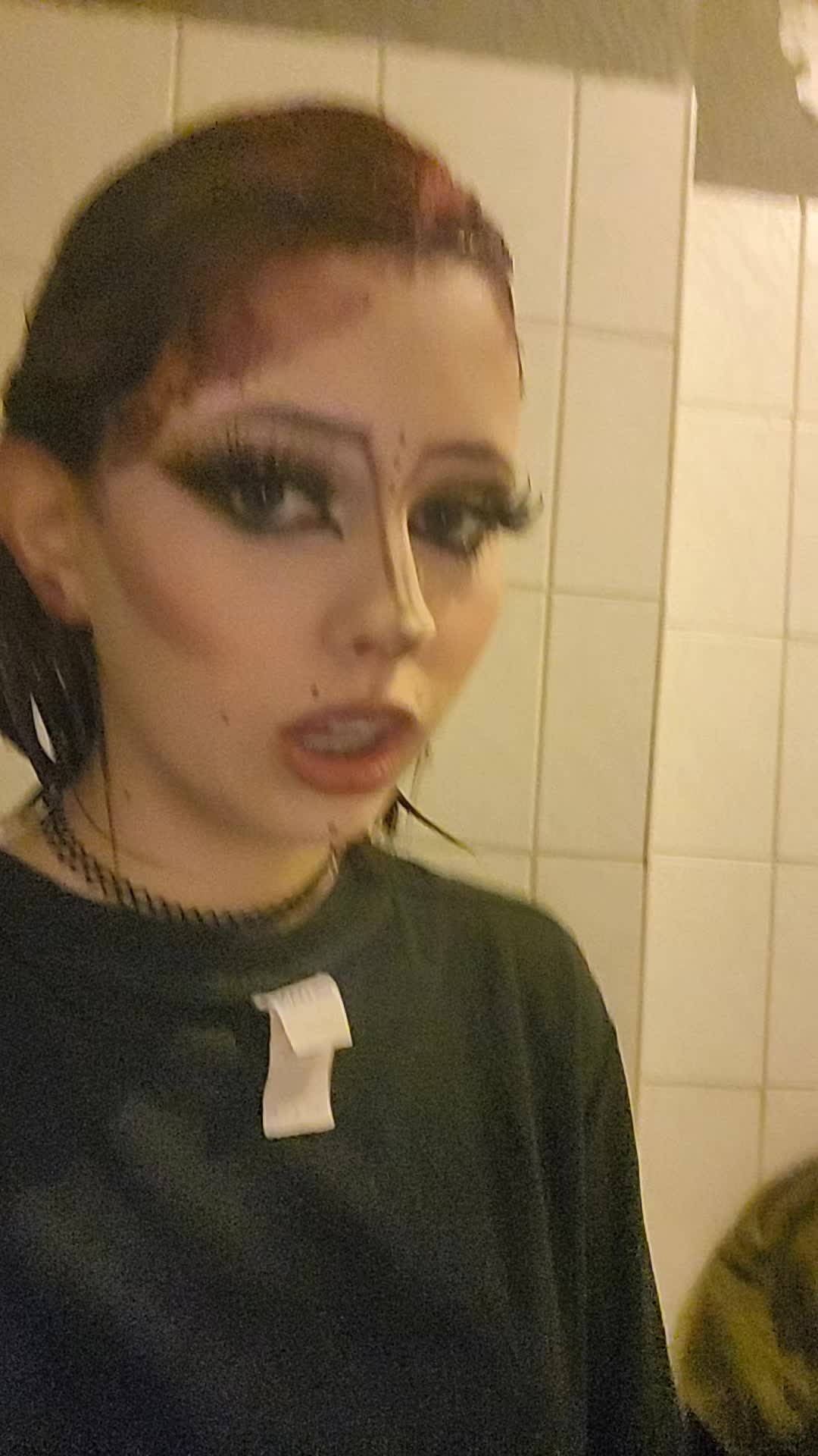 @MiloTerm404🗡🌙