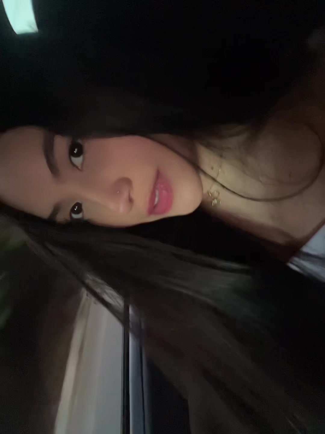@Mayara