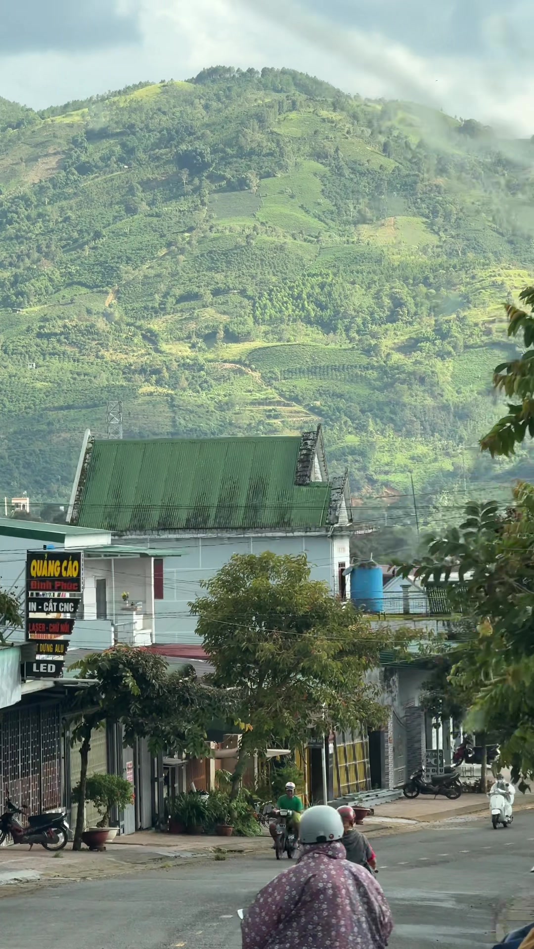 @Thân Thoại Mỹ