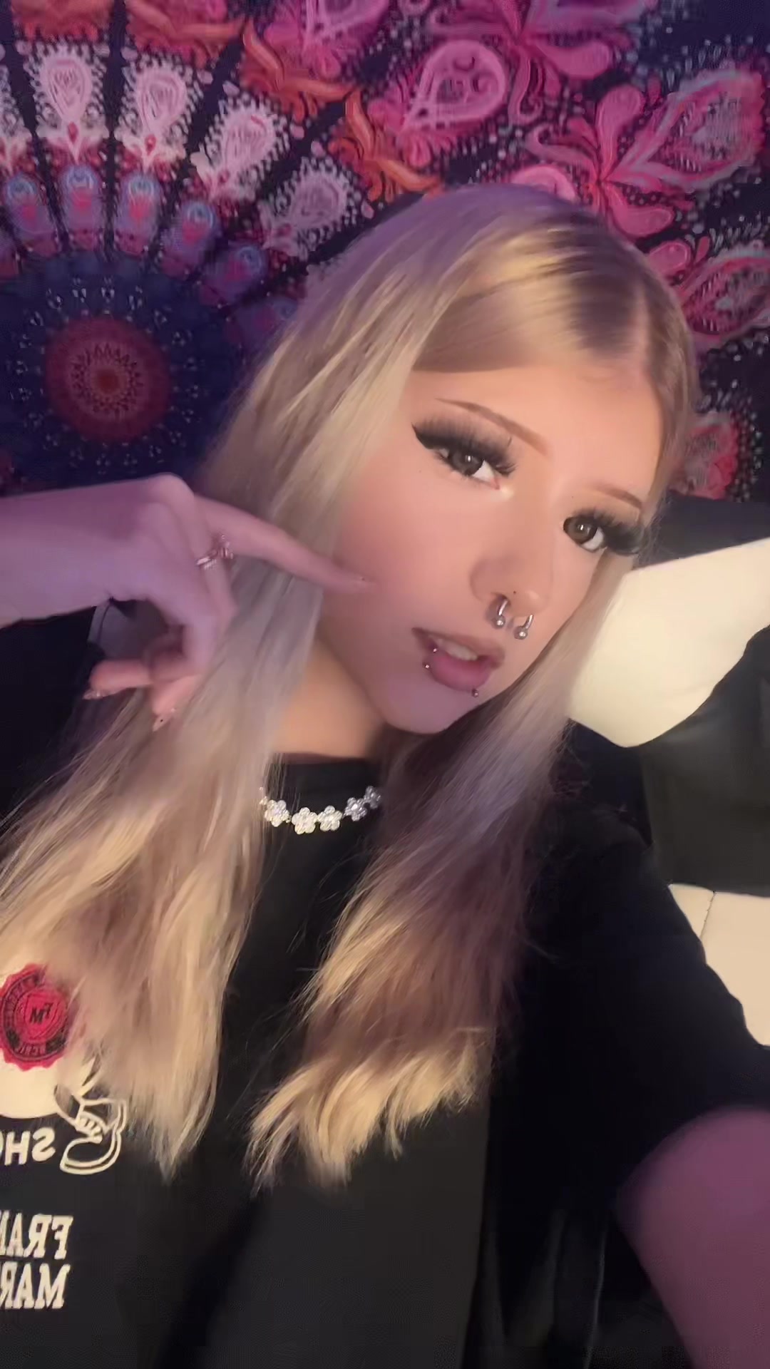 @🪽emi🪽