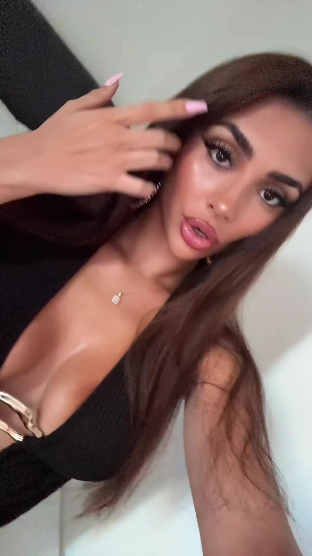 @whoissusuuu