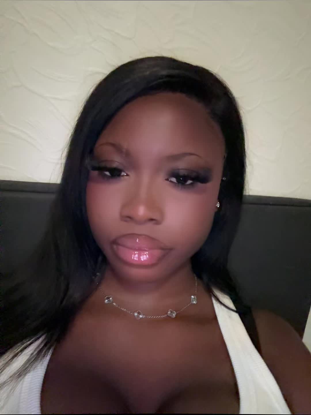 @bigshe.mira