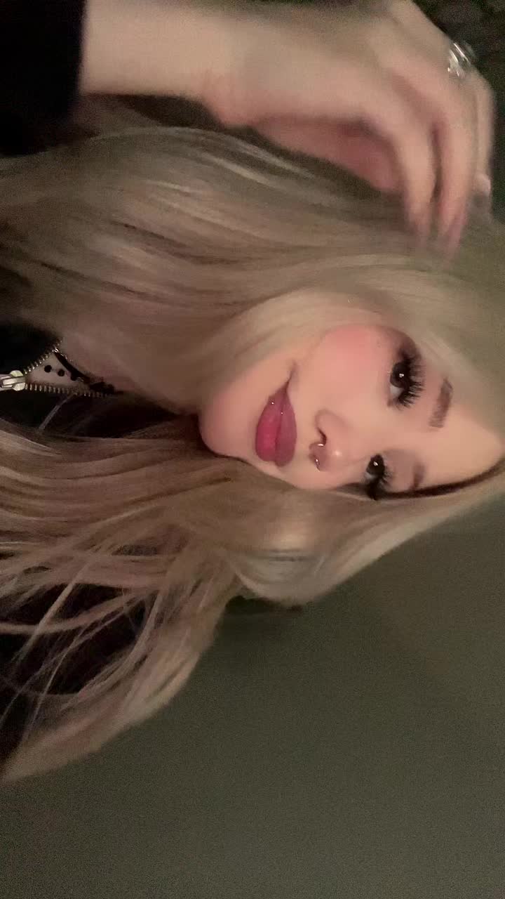 @соня