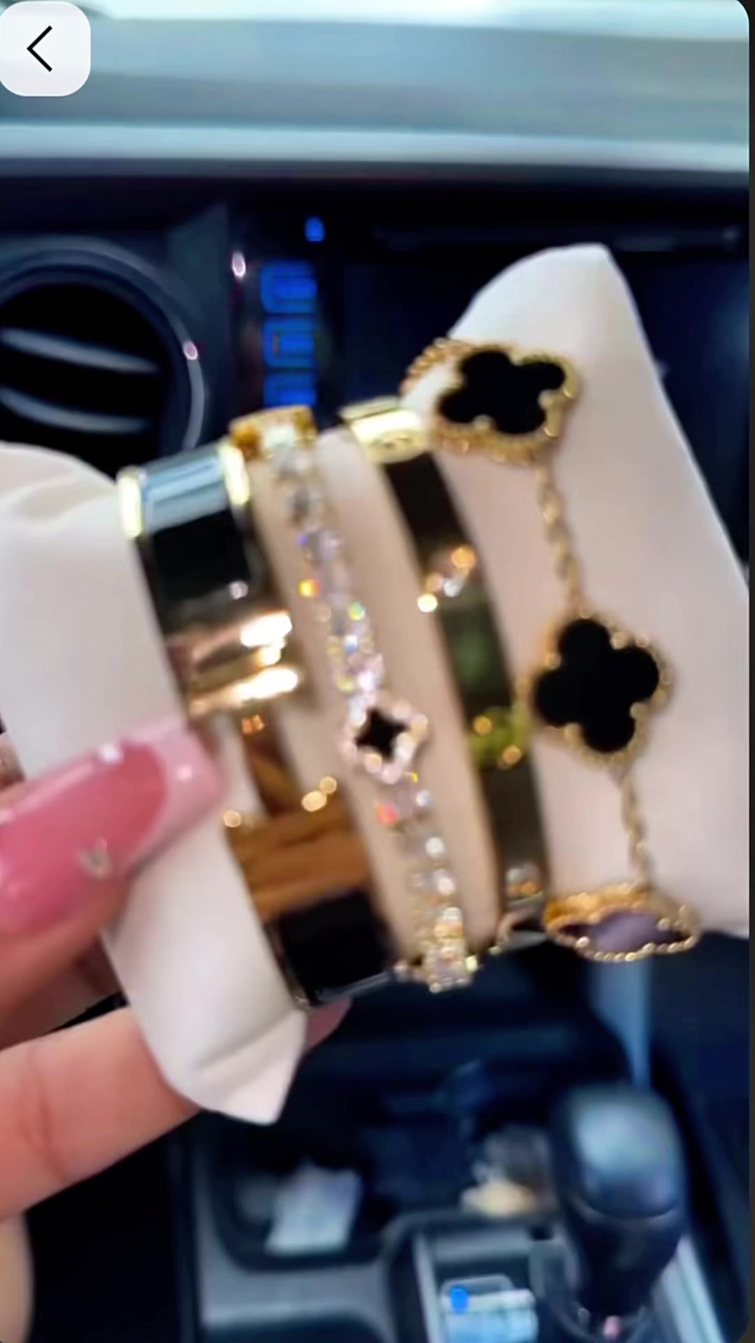 @lily.accessories