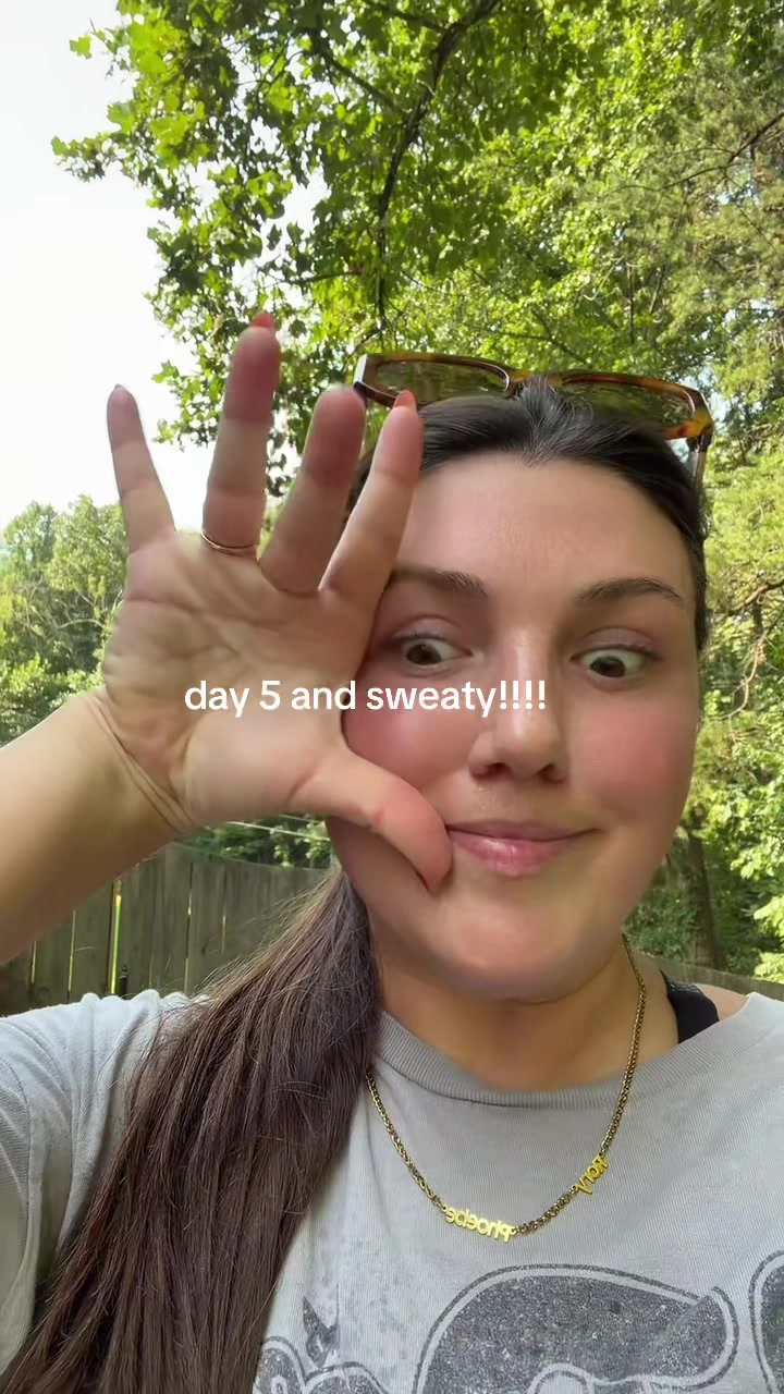 @emilyashtonarmstrong