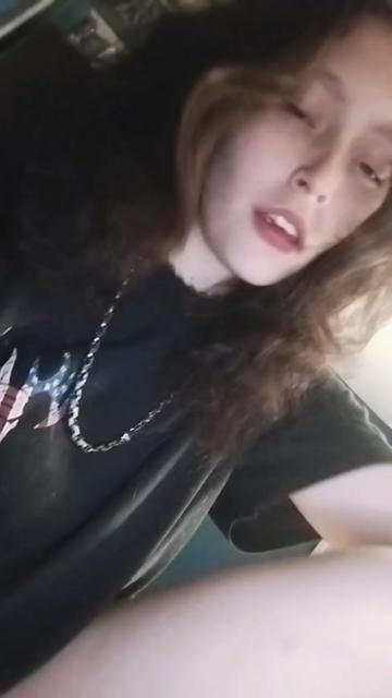 @skatergirl420