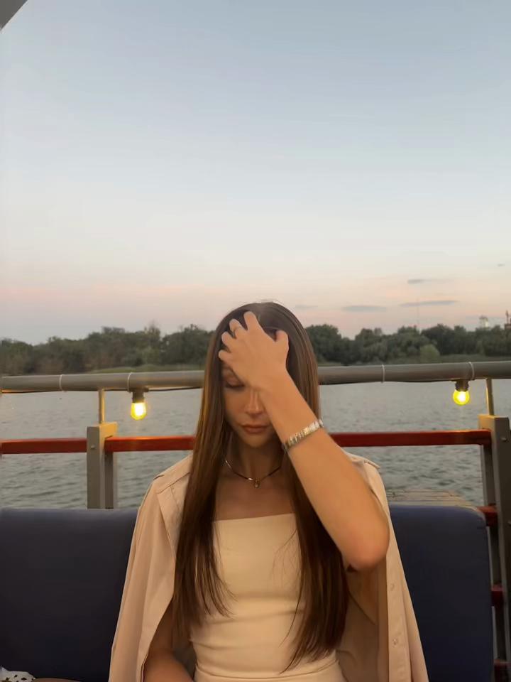@_ksy_
