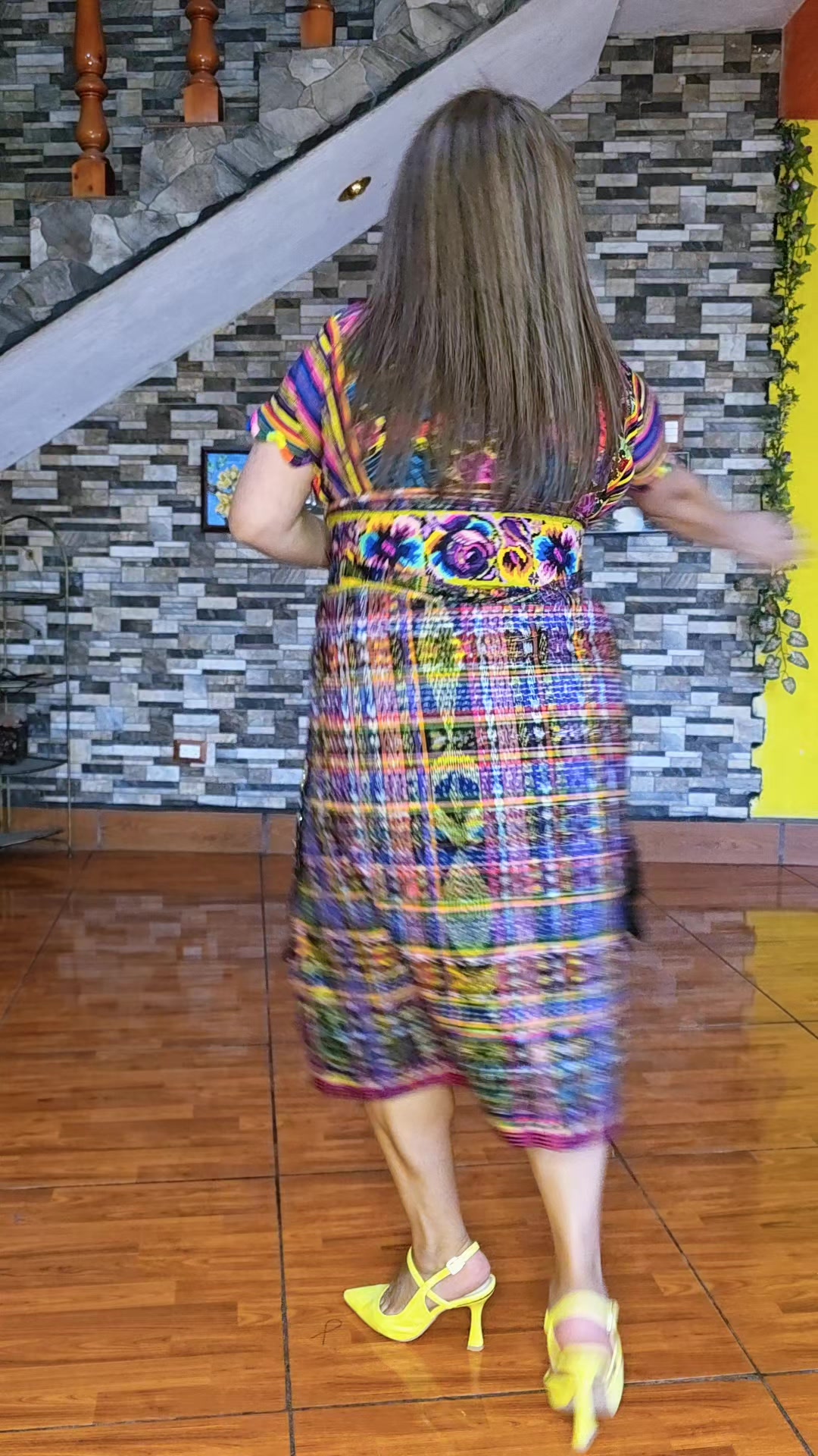 @Gloria Tzoc