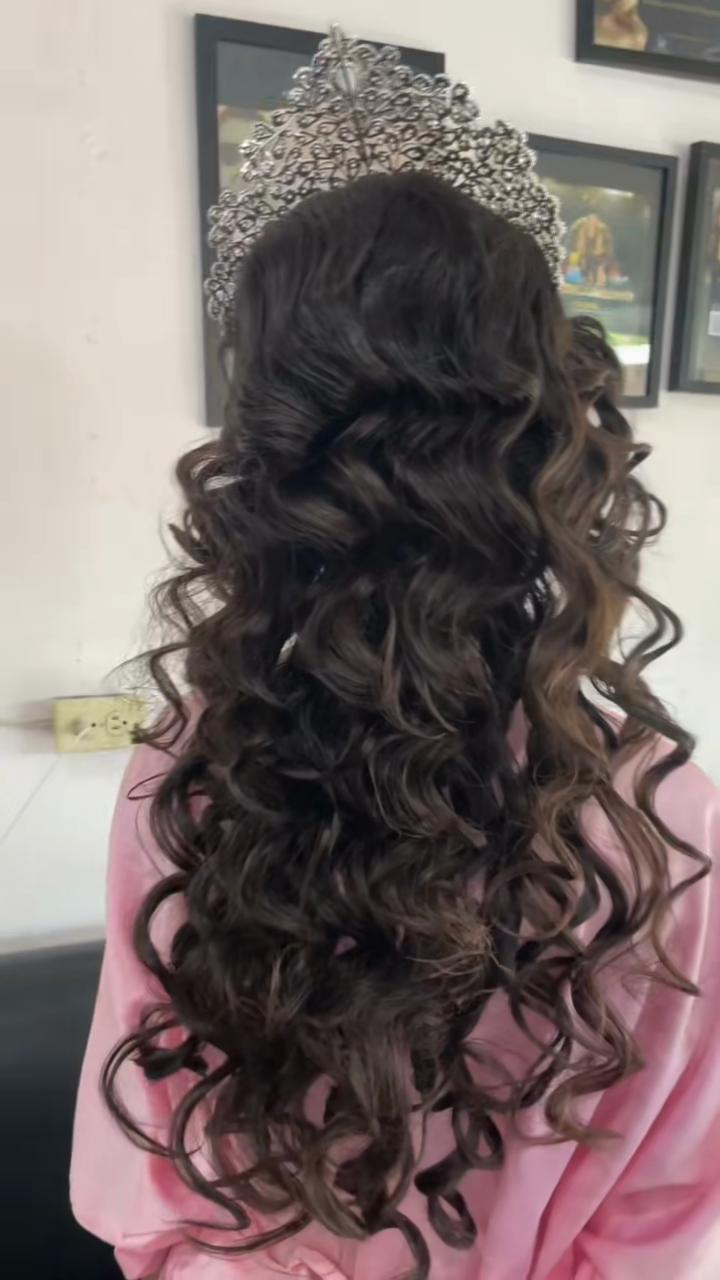 @✂️AnnaQuirozHairDesigner💎
