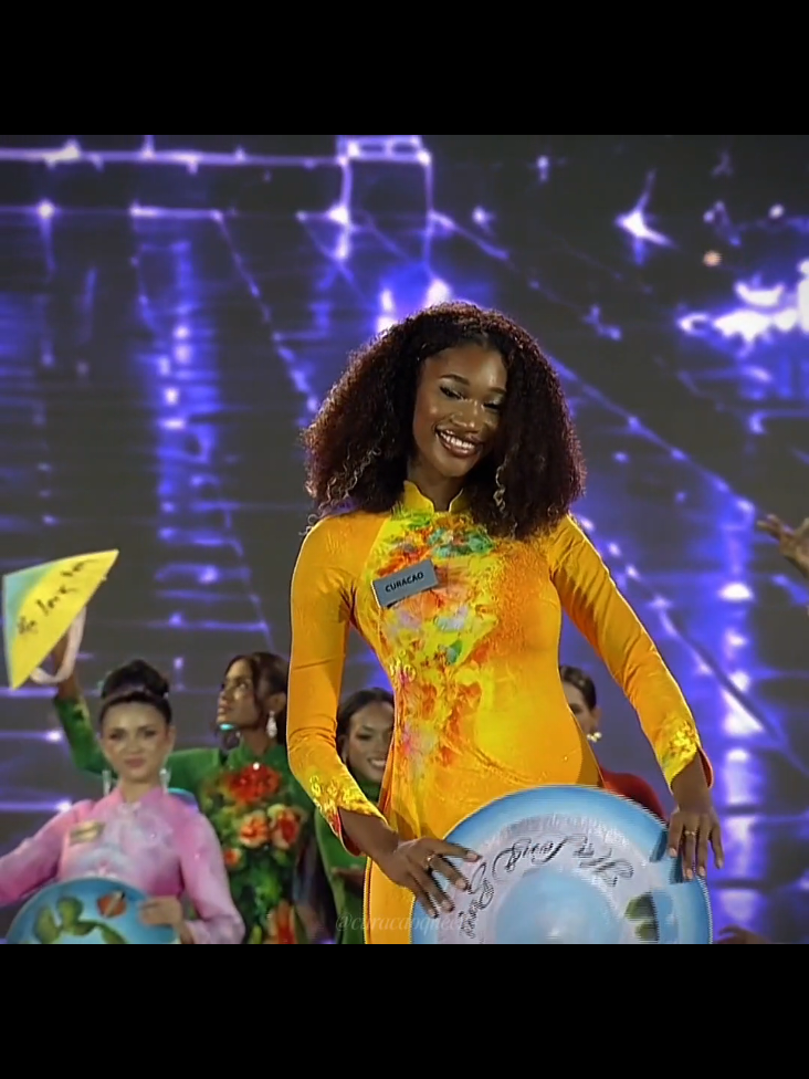 @CuracaoQueens