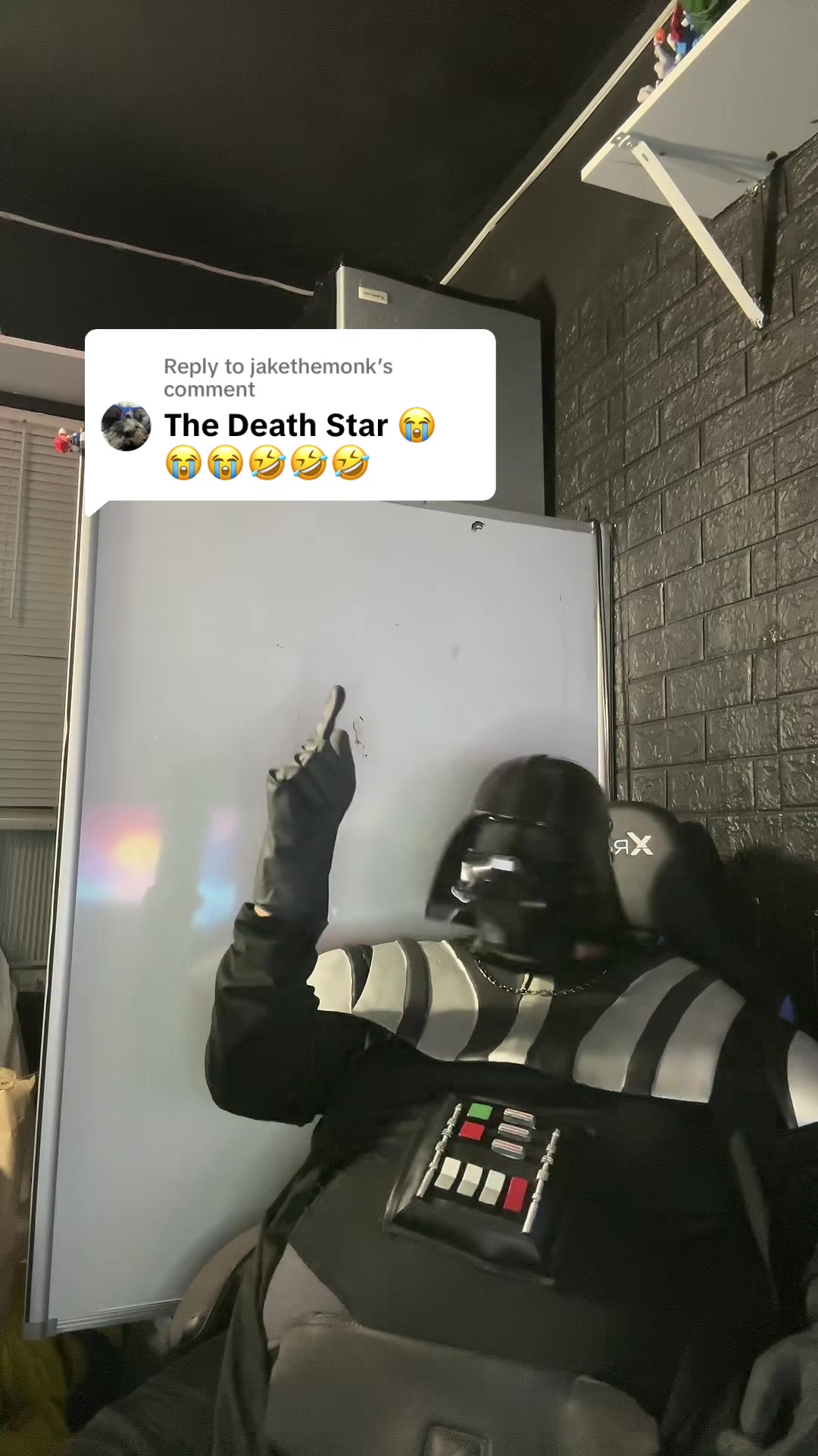 @Darthtiktok25