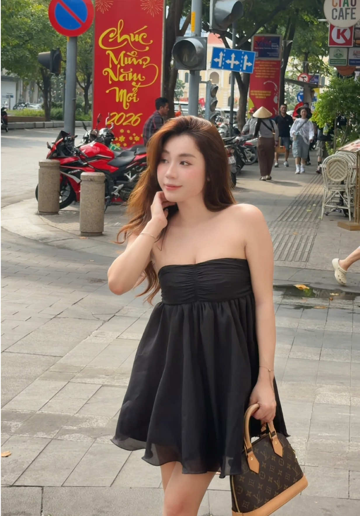 @Linh Chi Phạm
