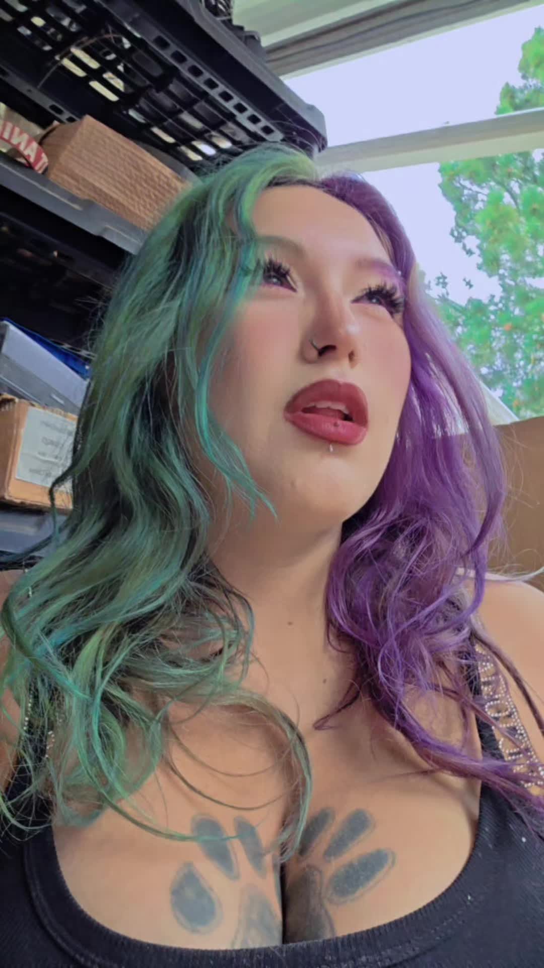 @Lilymunster420