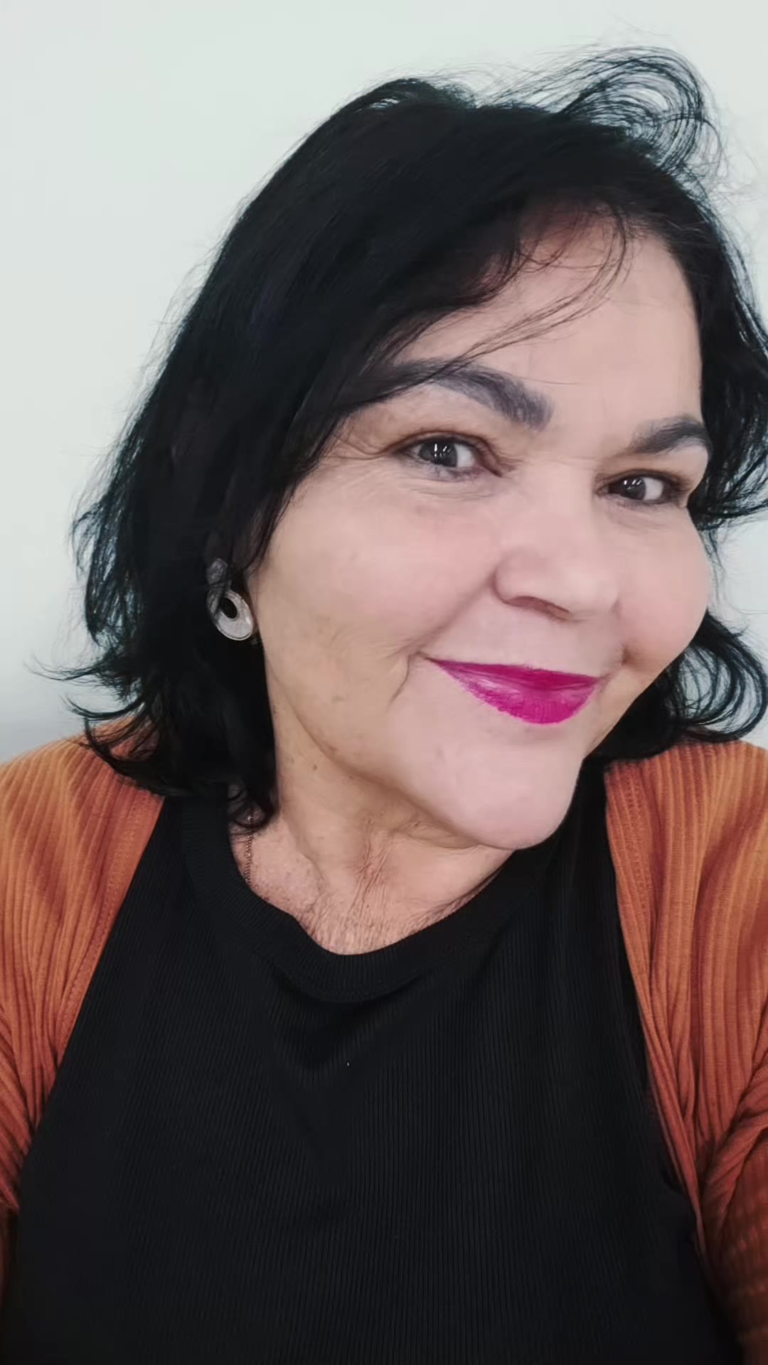@Cl&aacute;udia Regina Pires da Silva
