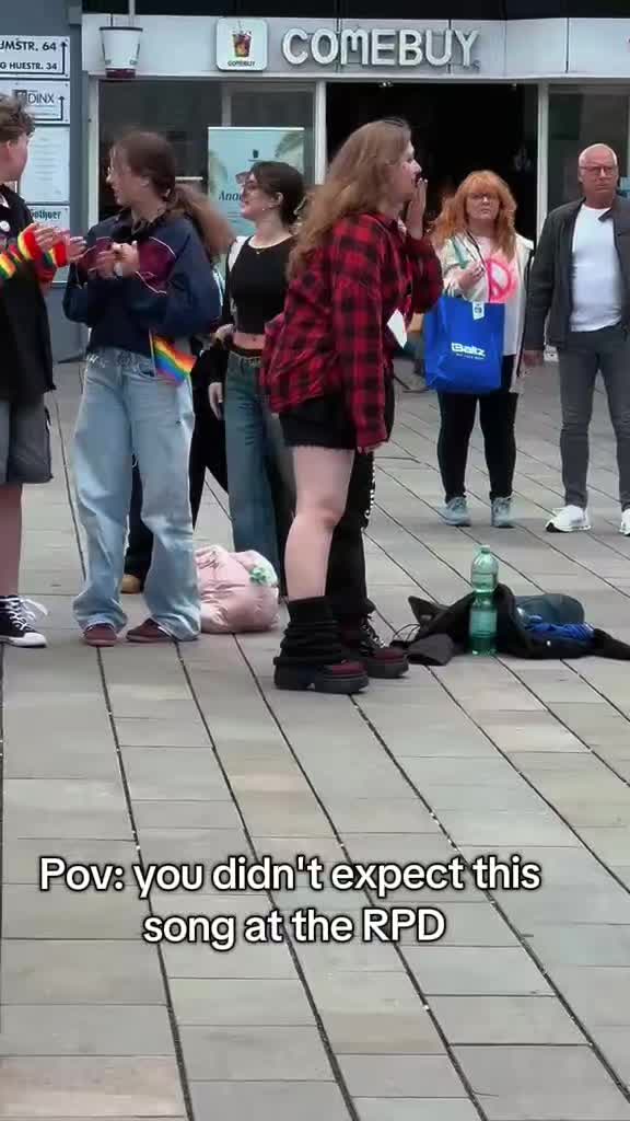 @Pixie