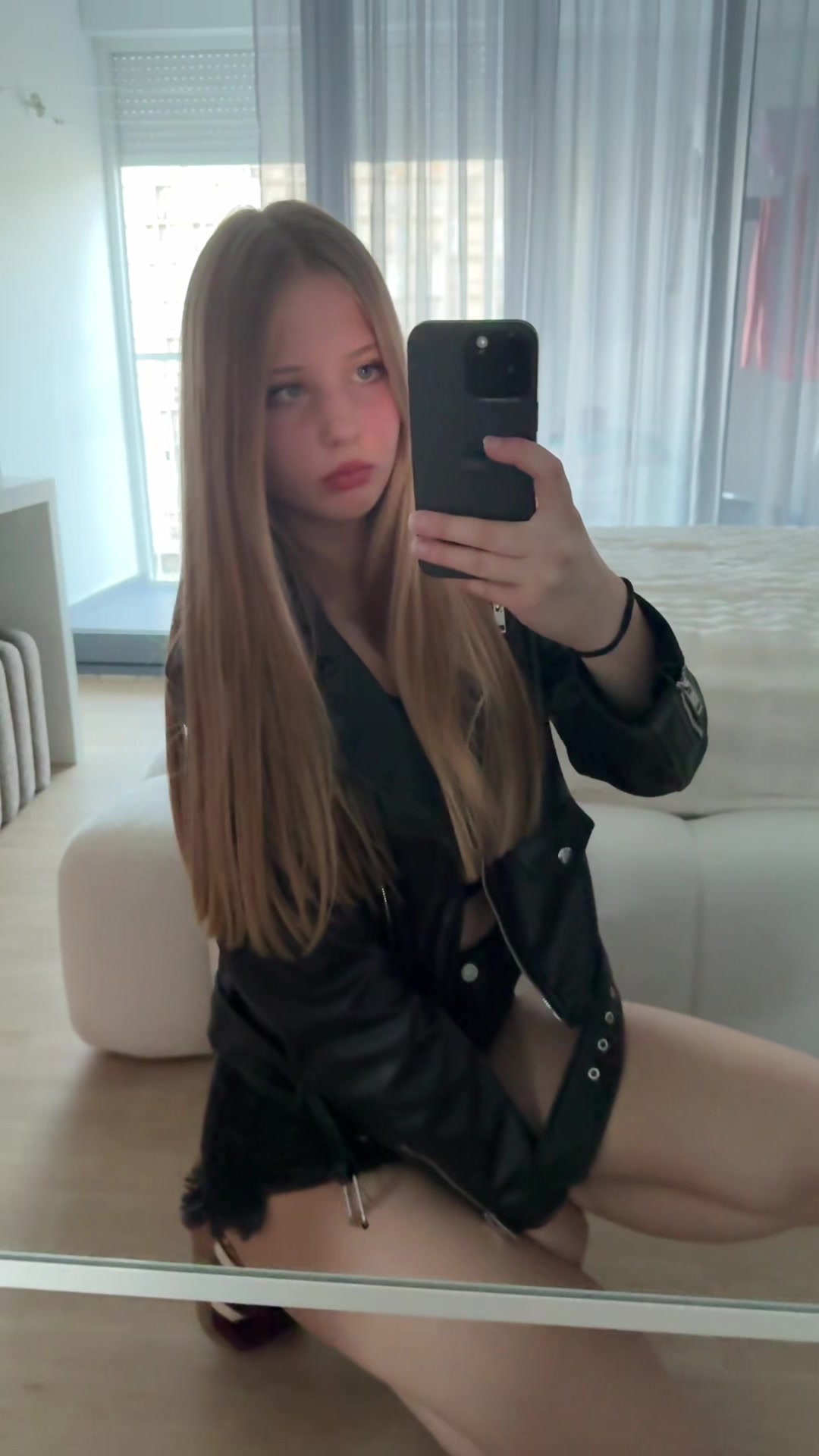 @𝓀𝓁𝒶𝓇𝒶