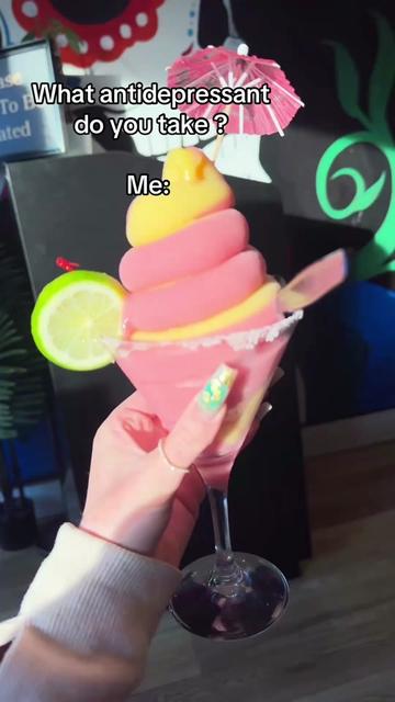 @ᔕᗯᗩYᑎE👑