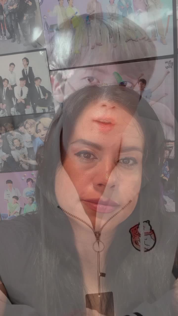 @𝑮𝒐𝒍𝒅𝒆𝒏 𝑱𝒌 ☆
