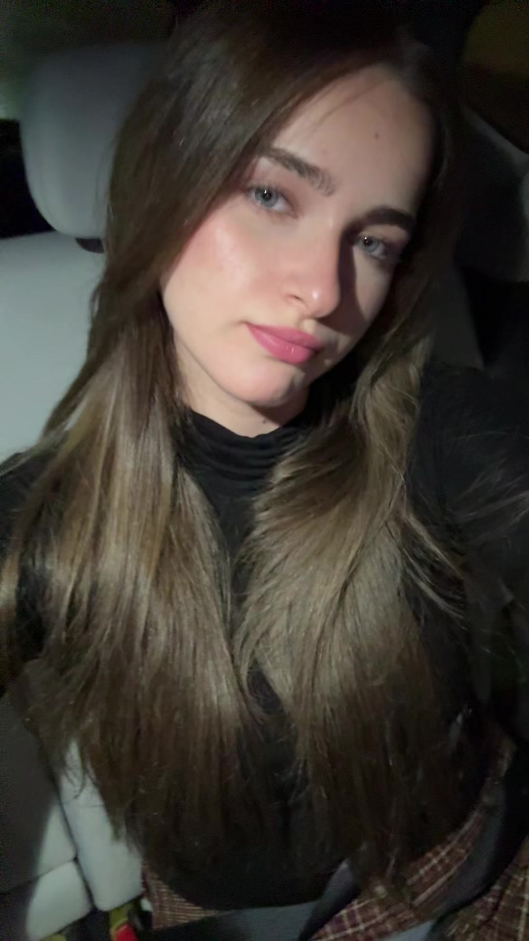 @<3