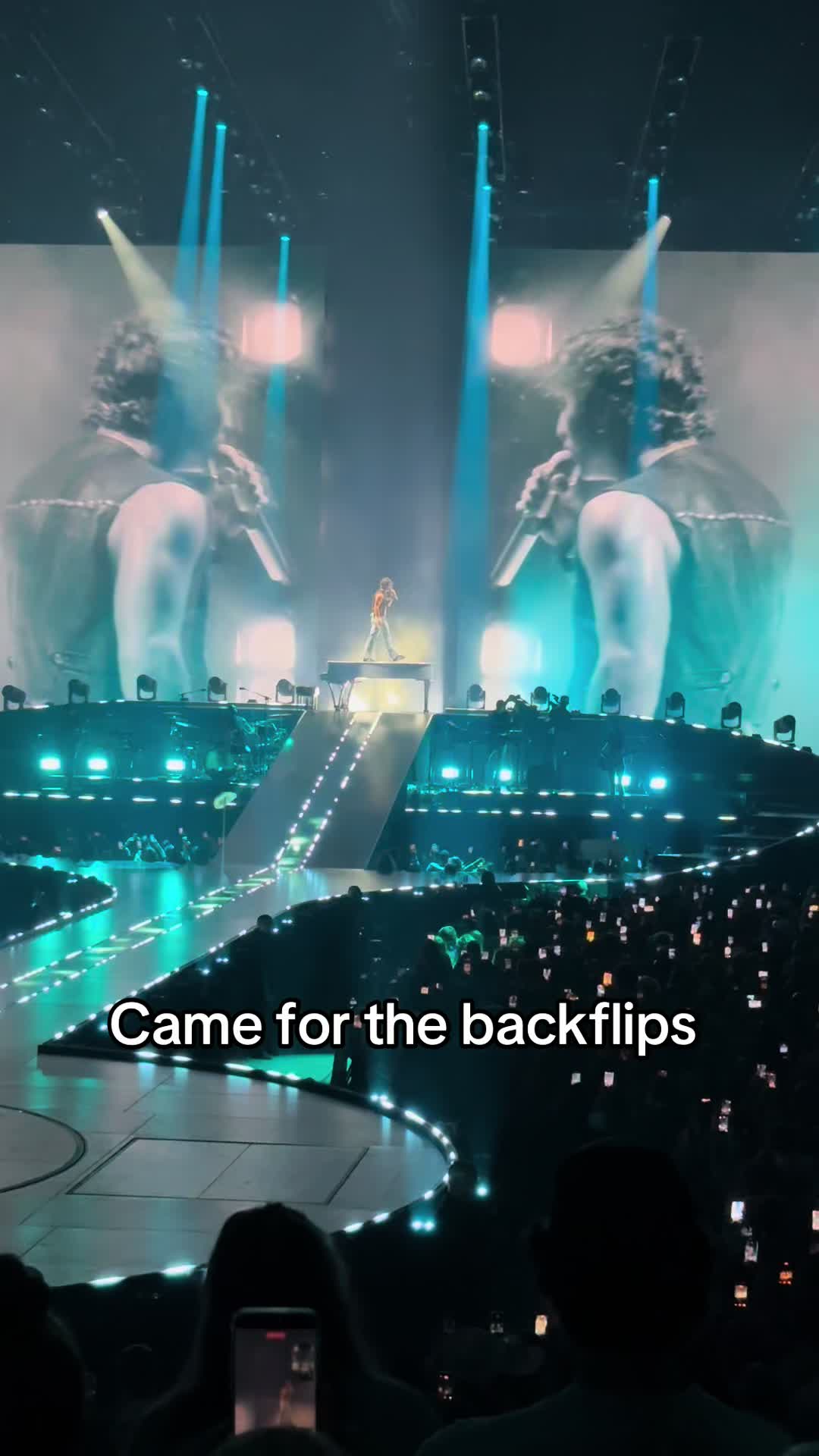 @Gabrielle Czaja
