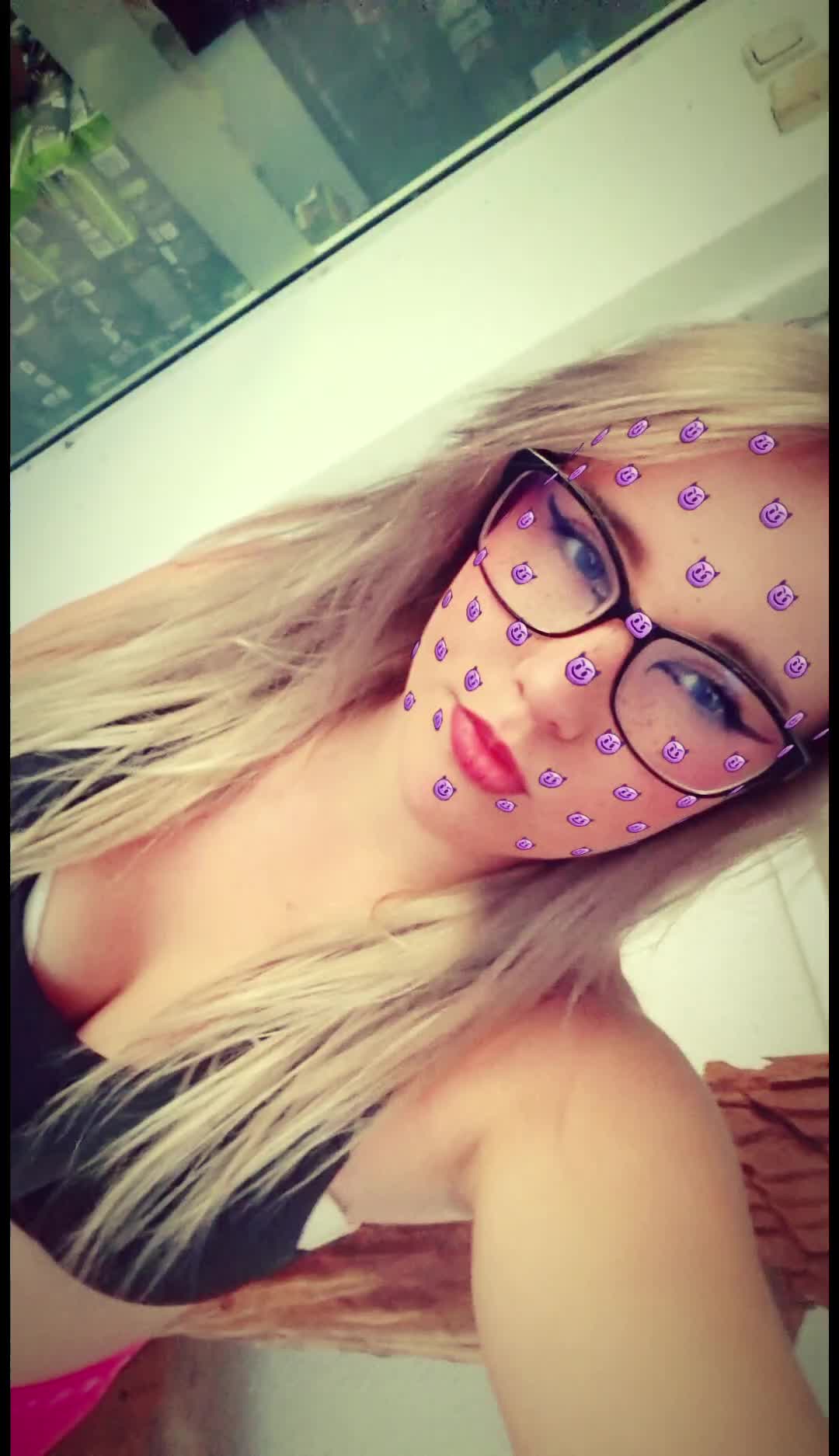 @Just_selina