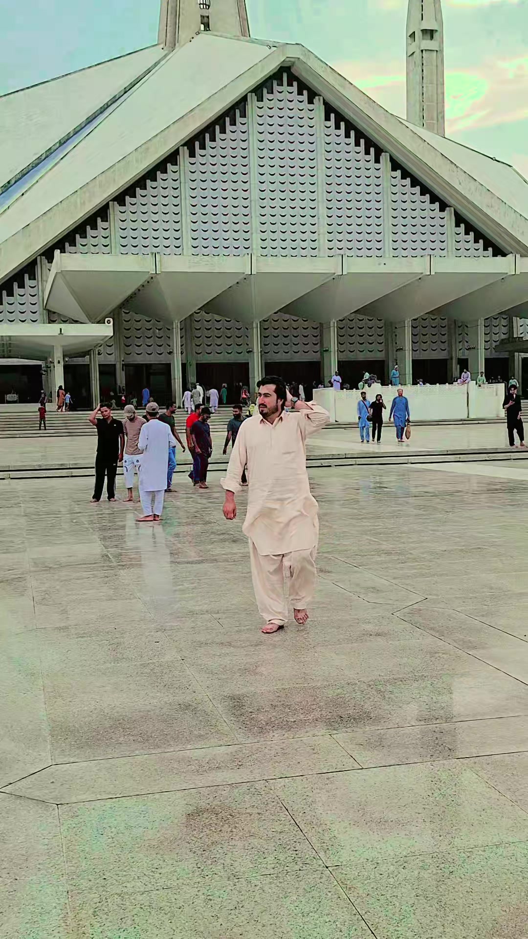 @Shams Afridi