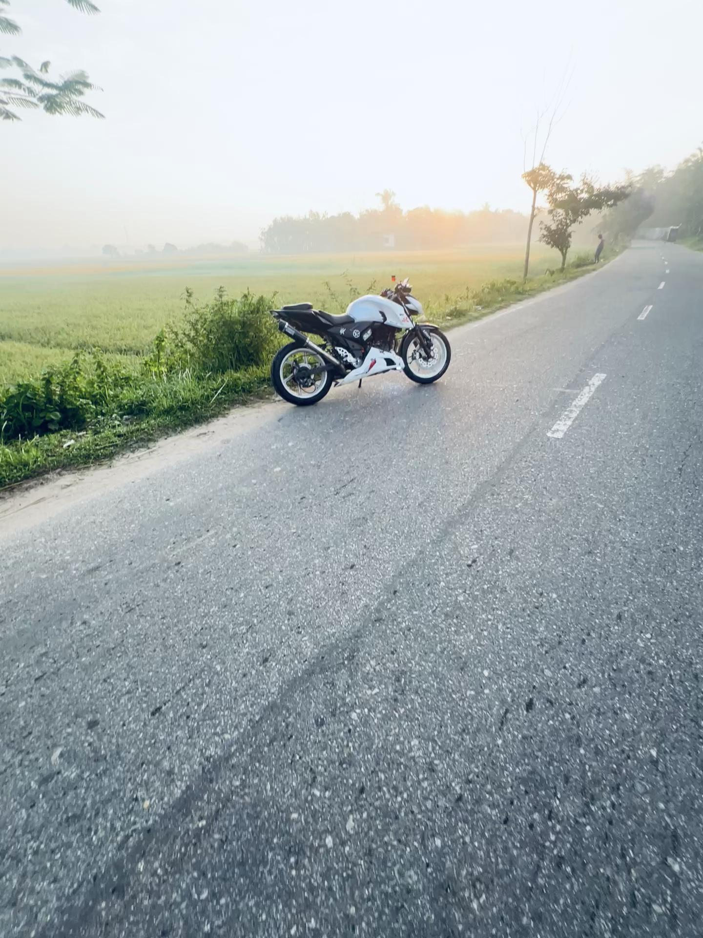 @4x.rider.1