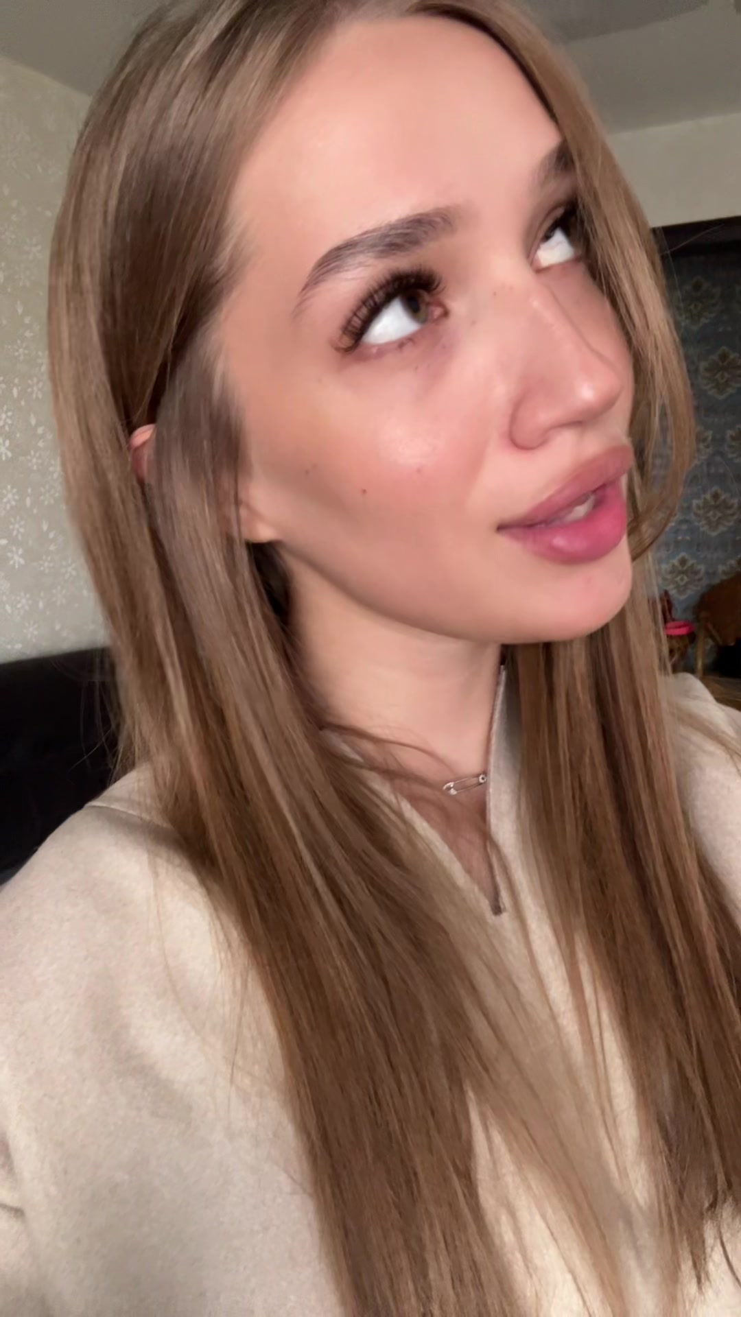 @соня я