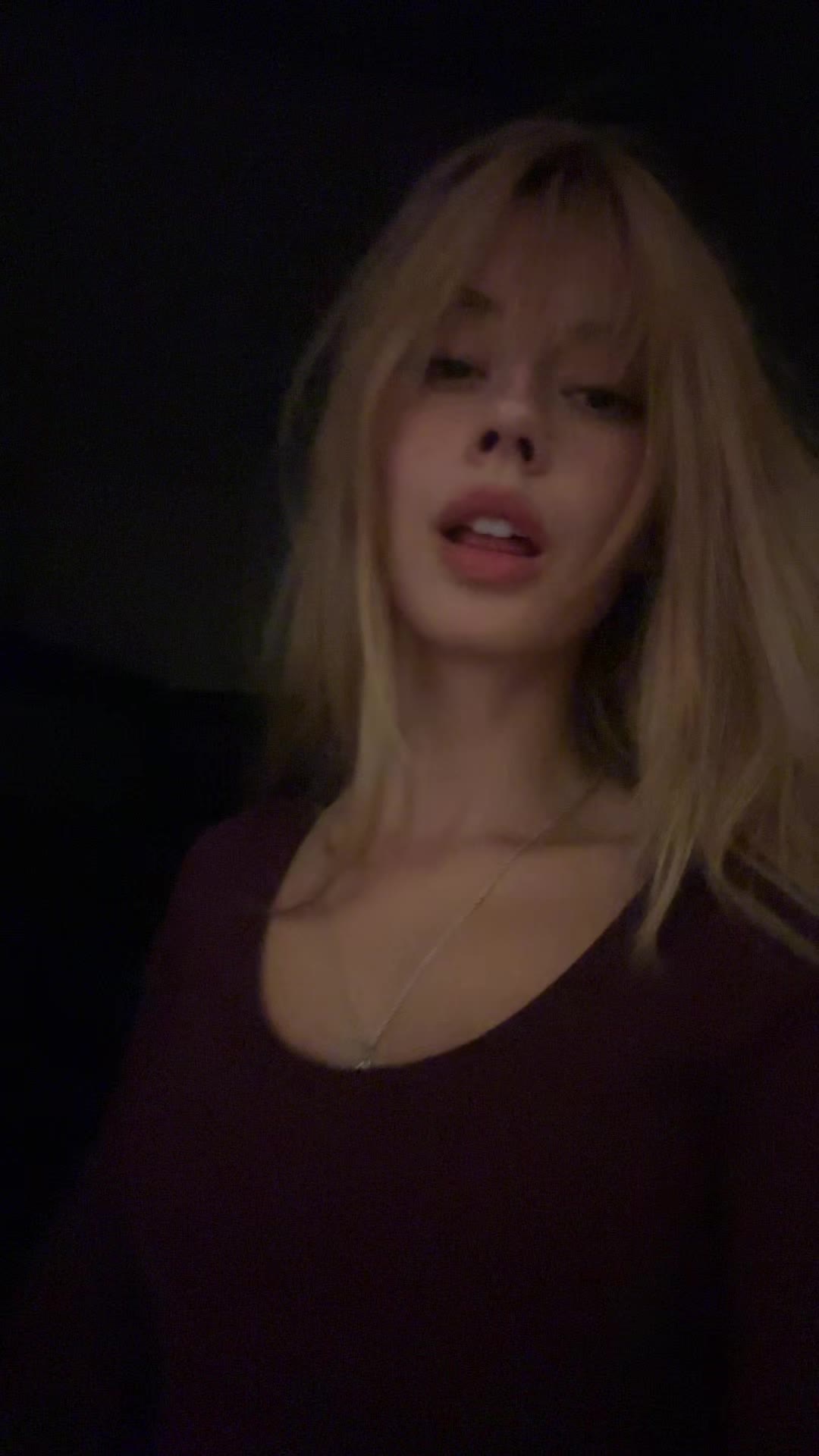 @Laura🧣🕊️