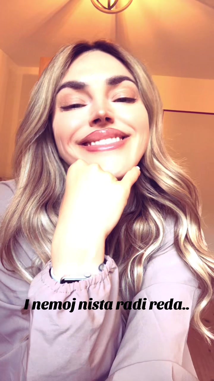 @Miraa🌻