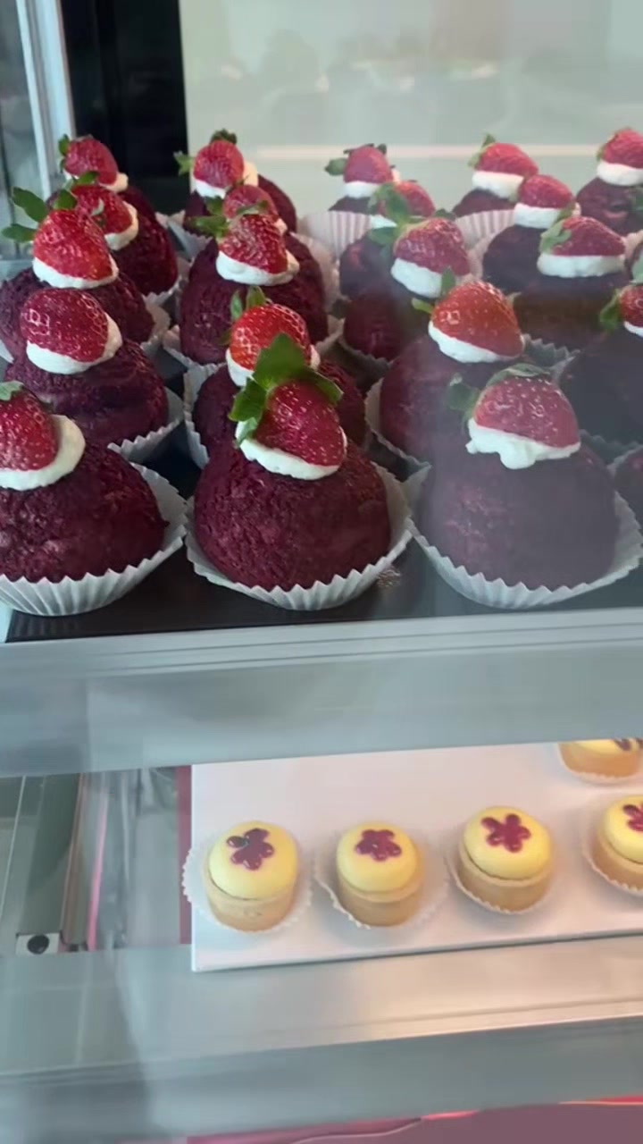 @THEENSPASTRY